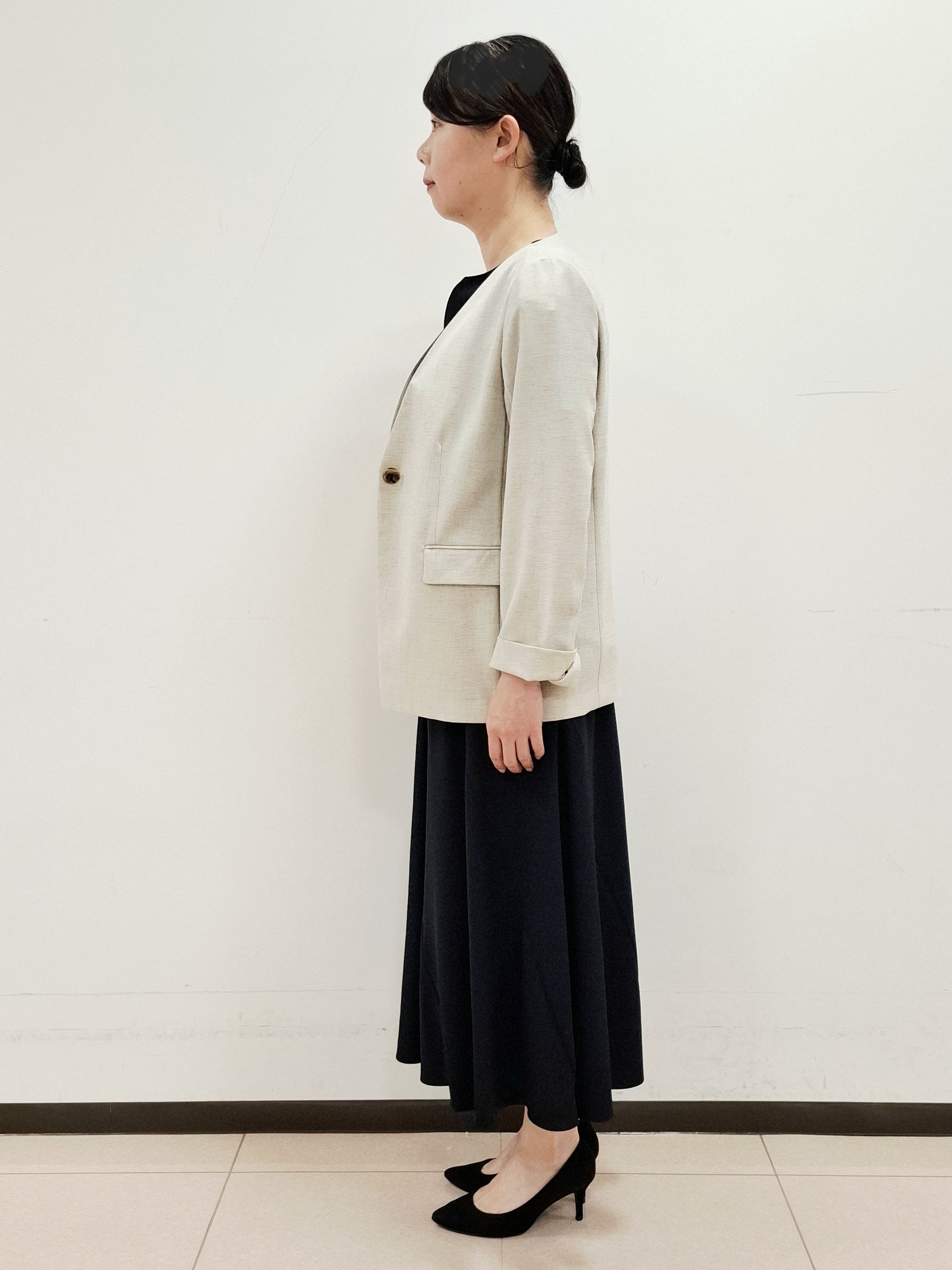 ねぎさんの「UNTITLED｜【UV/接触冷感/セットアップ可】リラクシーキーVネックブラウス」を使ったコーディネート