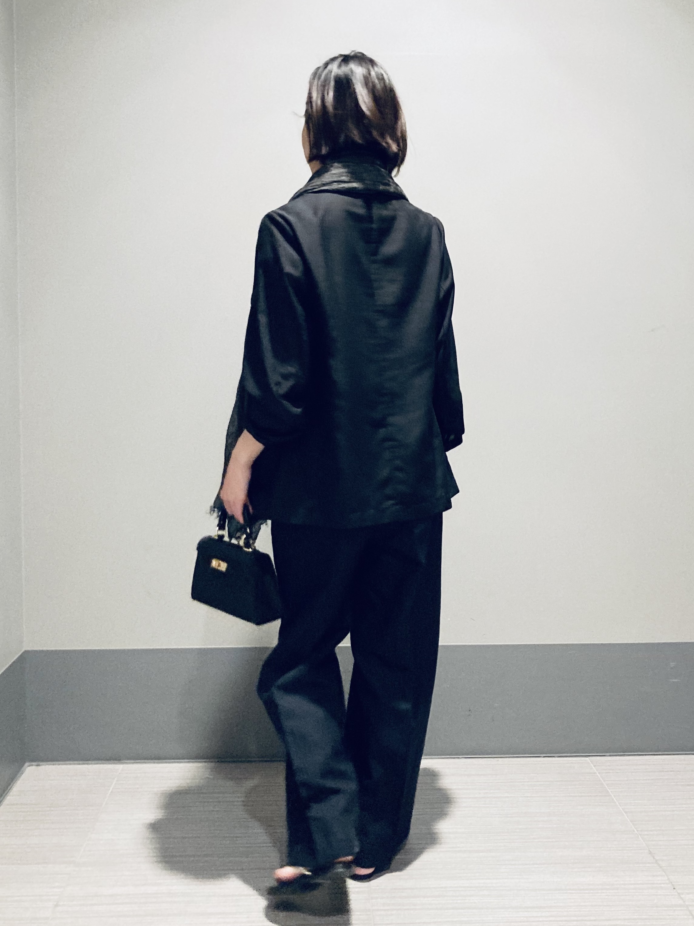 Furuさんの「DRESSTERIOR｜【接触冷感/防シワ機能/ウォッシャブル】クールタッチ リネンブレンドシアージャケット」を使ったコーディネート