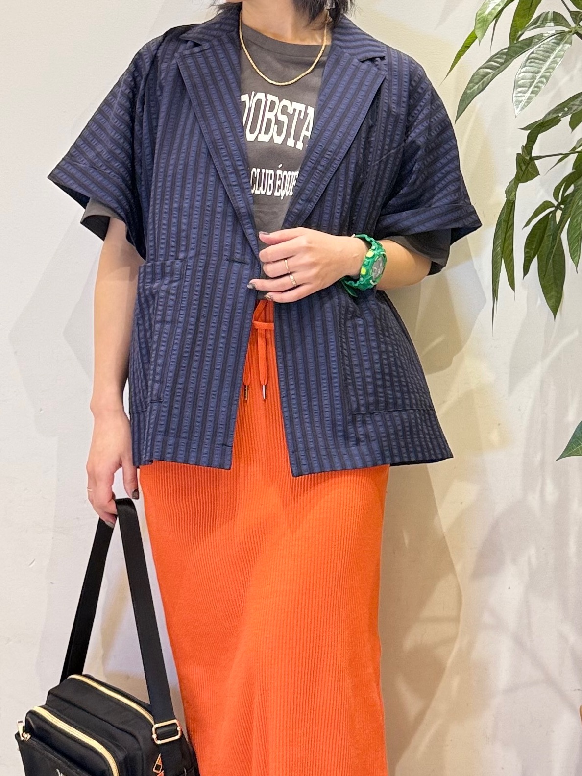 misakiさんの「SHOO･LA･RUE｜【S-LL/吸水速乾/セットアップ可】羽織るだけで主役になる サッカーストライプシャツジャケット」を使ったコーディネート