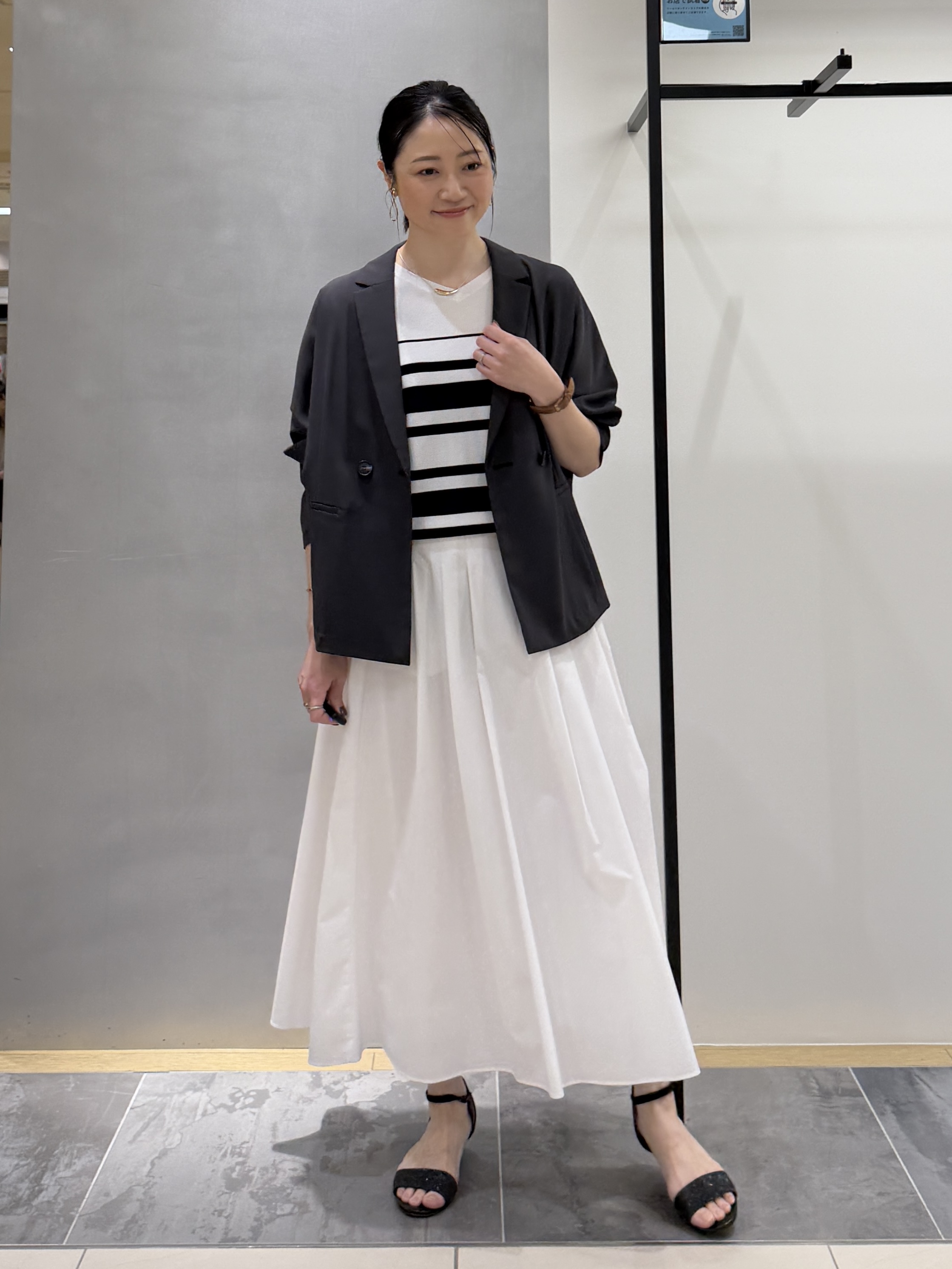 shihoさんの「INDIVI｜【接触冷感／透湿／着る日傘】ドルマンダブルジャケット」を使ったコーディネート
