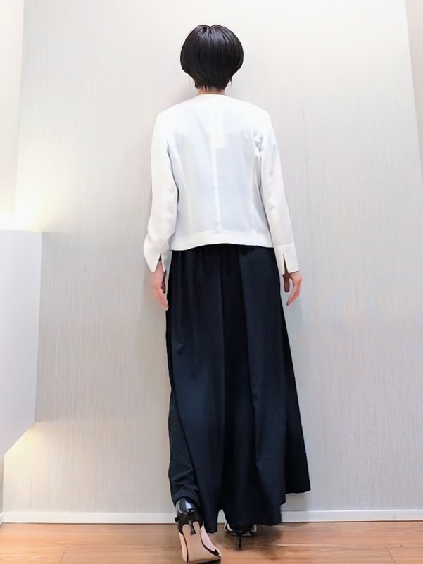 ミズタさんの「UNTITLED｜【清涼感/洗える】ミニマルシルエットジャケット」を使ったコーディネート