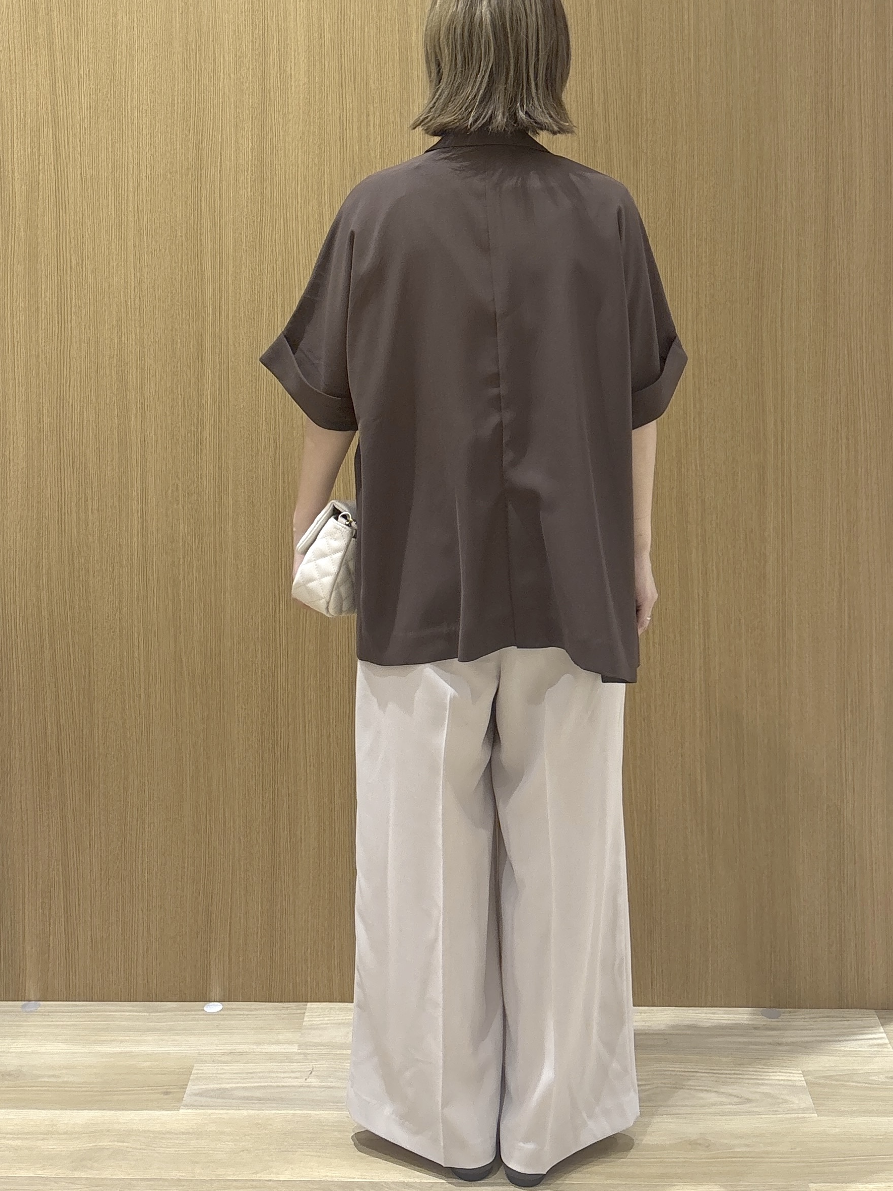 たけねぇさんの「OPAQUE.CLIP｜【接触冷感／吸水速乾／防シワ】リネンライクテーラードジャケット《洗濯機OK》」を使ったコーディネート