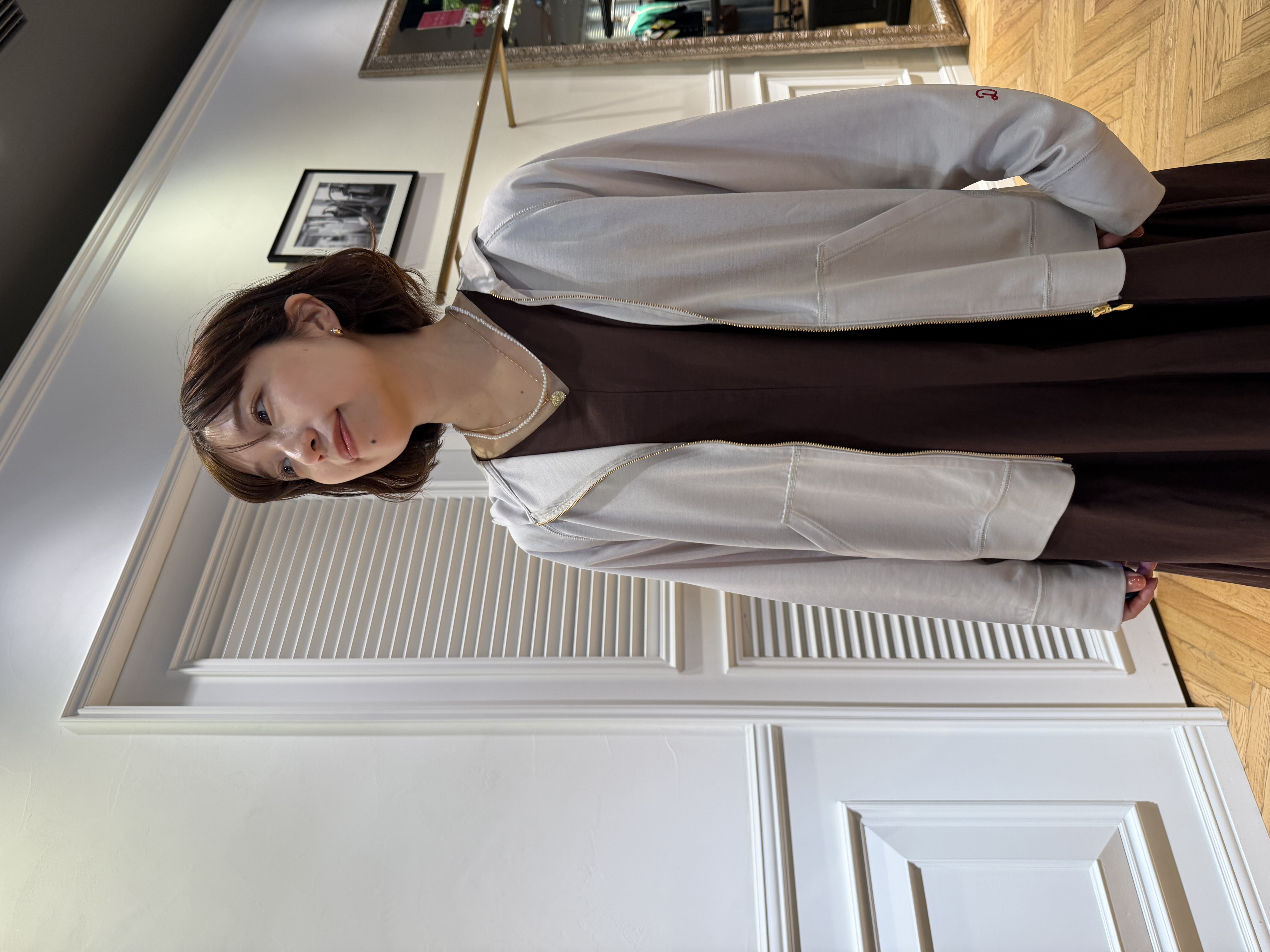 つじ まこさんの「DRESSTERIOR｜【きれいめ/ウォッシャブル】コットンローンフレンチスリーブワンピ」を使ったコーディネート