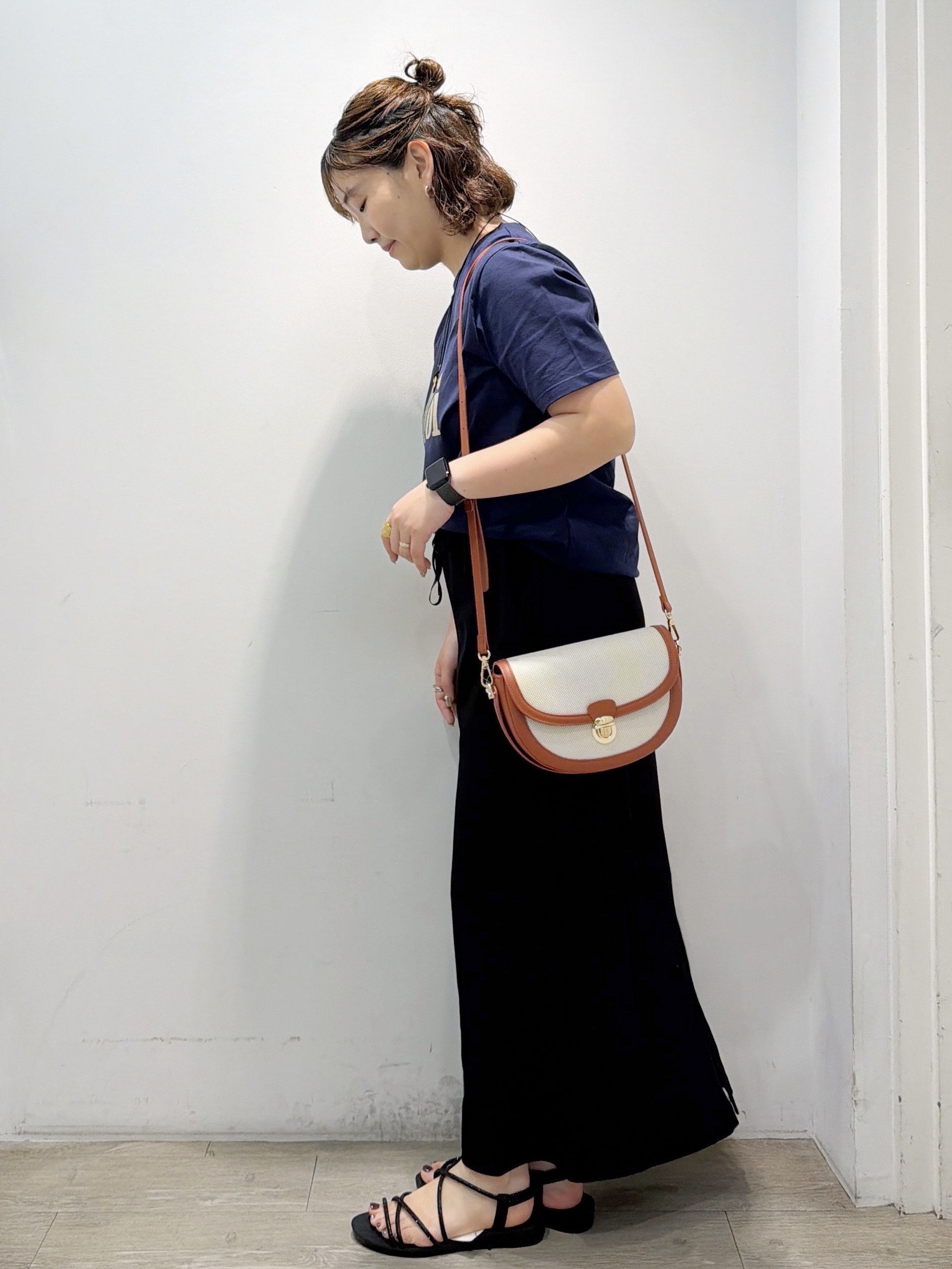 sumicaさんの「OPAQUE.CLIP｜アソートロゴTシャツ【洗濯機OK】」を使ったコーディネート