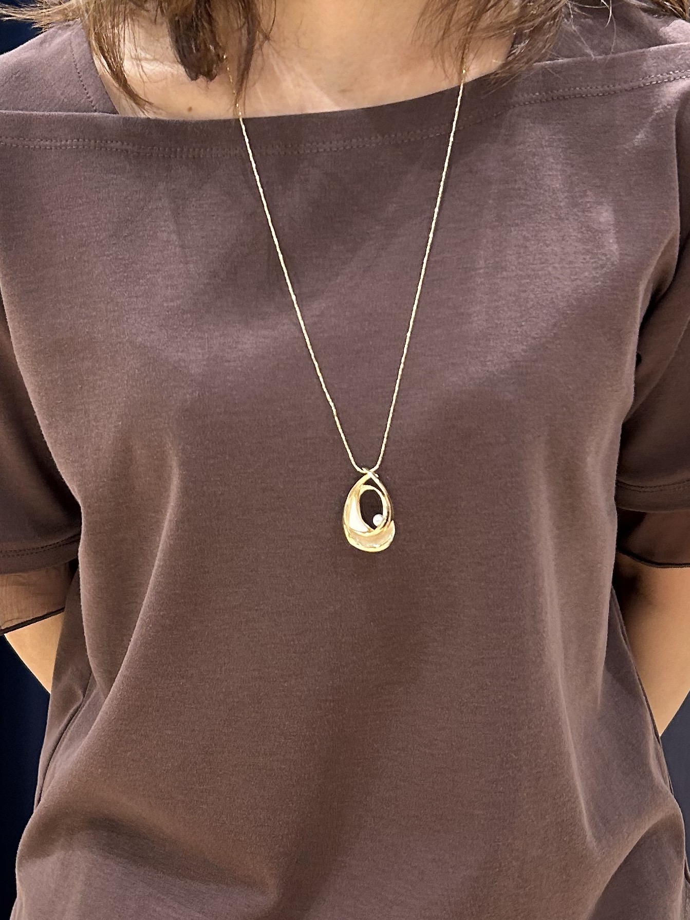 Orikaさんの「grove｜【二の腕カバー/UVカット】袖口シアースクエアネックTシャツ」を使ったコーディネート