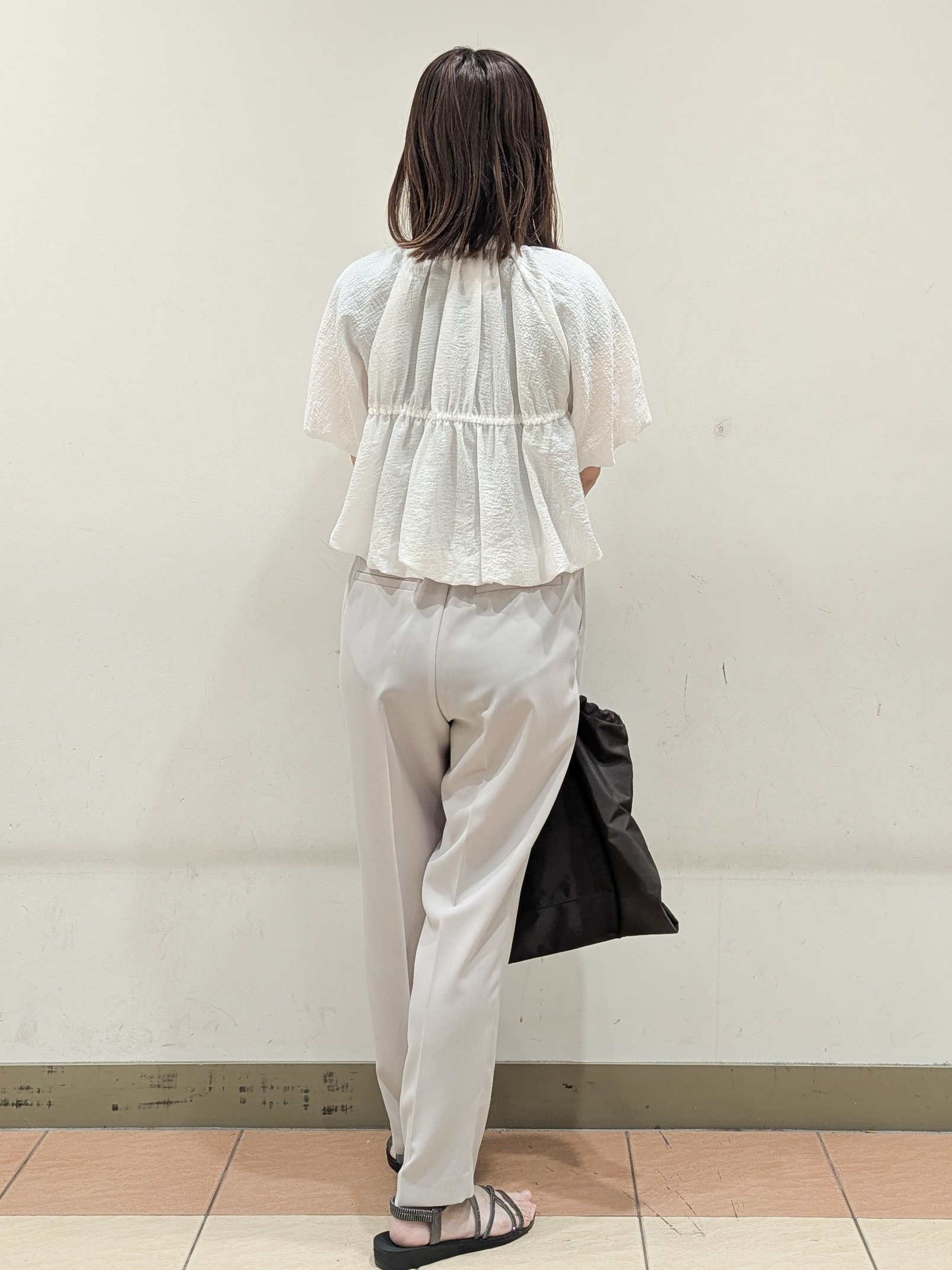 Miさんの「OPAQUE.CLIP｜バルーンデザインブラウス【洗濯機OK】」を使ったコーディネート