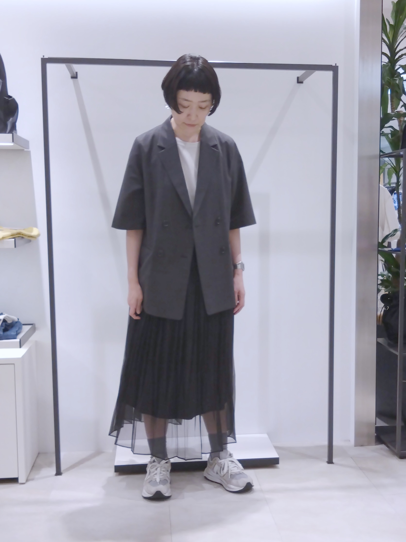 まちこさんの「UNTITLED｜【シワになりにくい/セットアップ可/接触冷感】ハーフスリーブジャケット」を使ったコーディネート