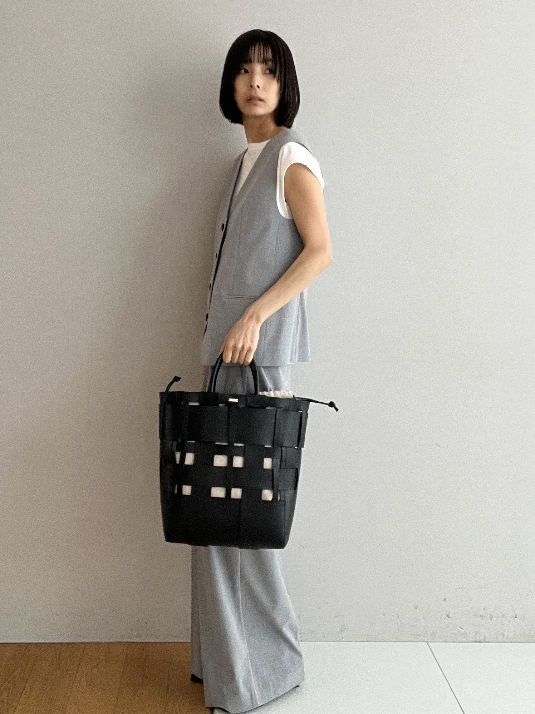 misaさんの「DRESSTERIOR｜【otonaMUSE5月号掲載】スキニーベルトサンダル」を使ったコーディネート