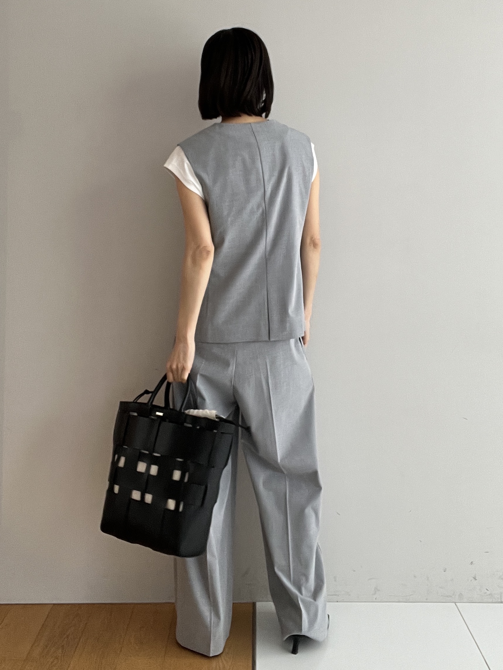 misaさんの「DRESSTERIOR｜【otonaMUSE5月号掲載】スキニーベルトサンダル」を使ったコーディネート