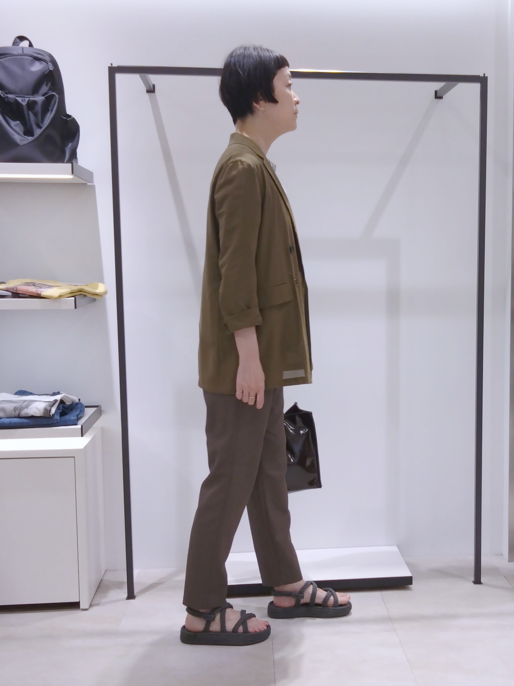 まちこさんの「UNTITLED｜ストライプシャーリングブラウス」を使ったコーディネート