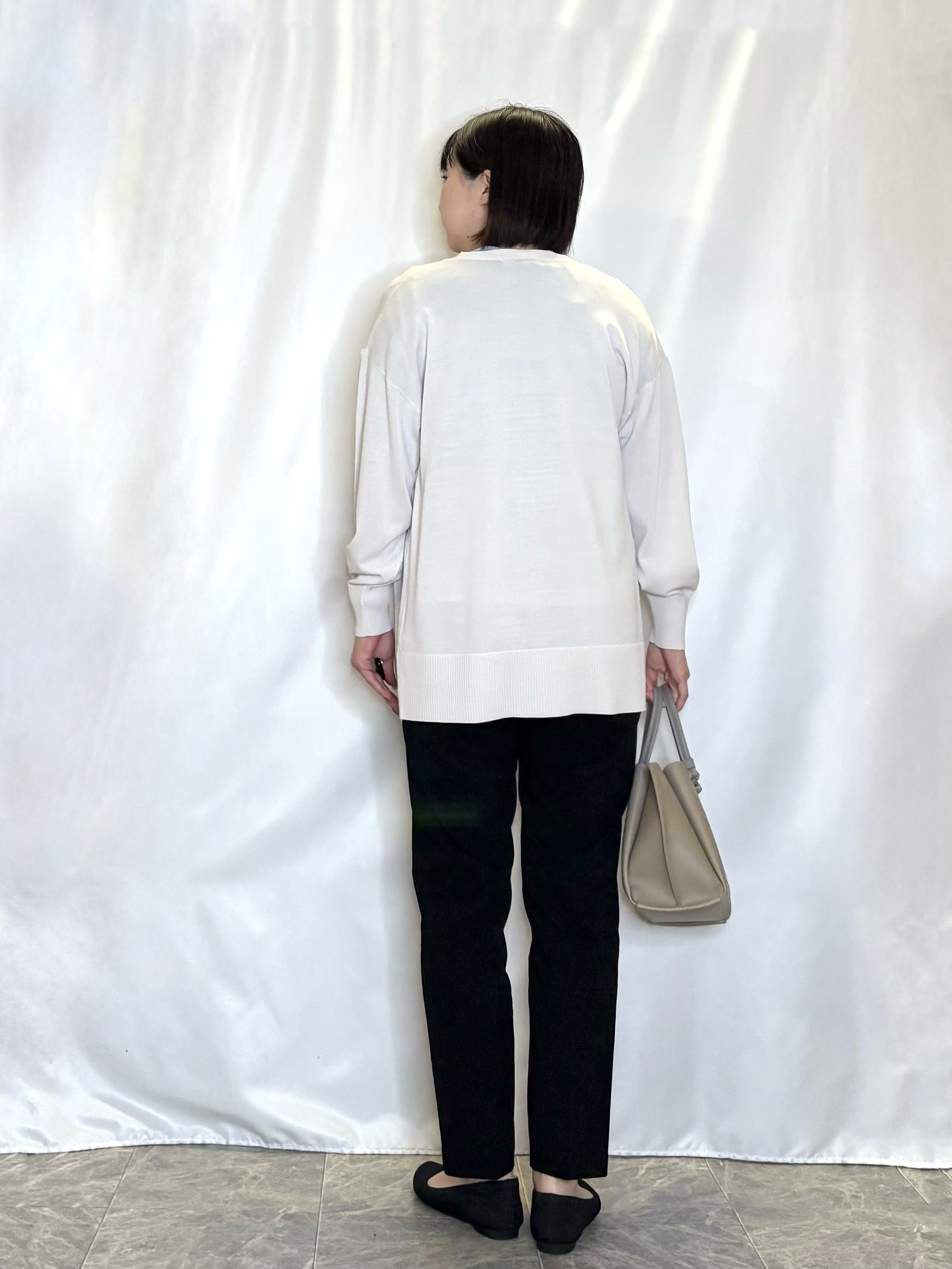 ネリさんの「SHOO･LA･RUE｜【洗濯機可/UV】さらっとしたタッチが心地よい ミドルカーディガン」を使ったコーディネート