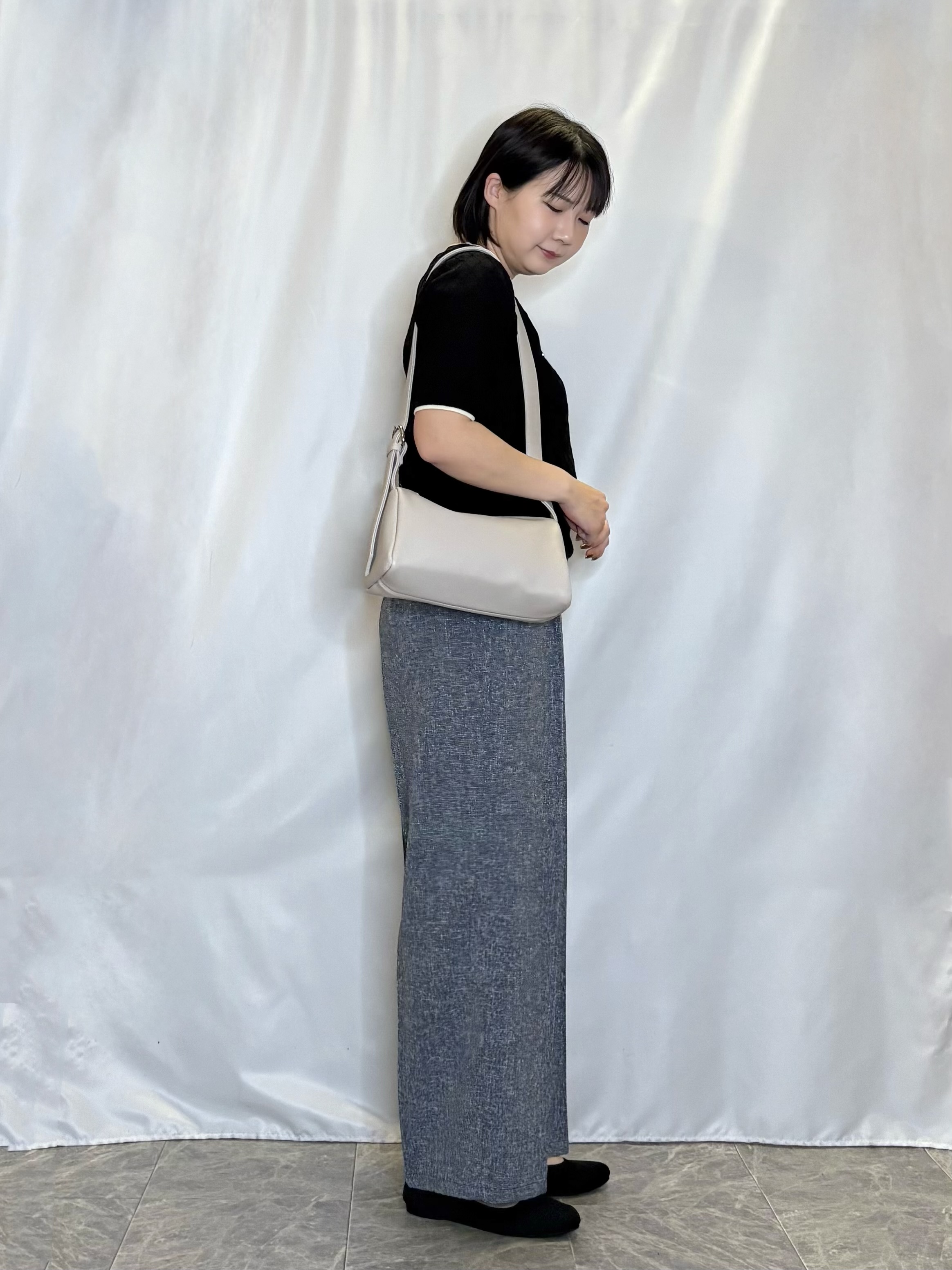 ネリさんの「SHOO･LA･RUE｜【洗濯機可/S-LL】大人上品なダイヤ編み柄 配色半袖ニット」を使ったコーディネート