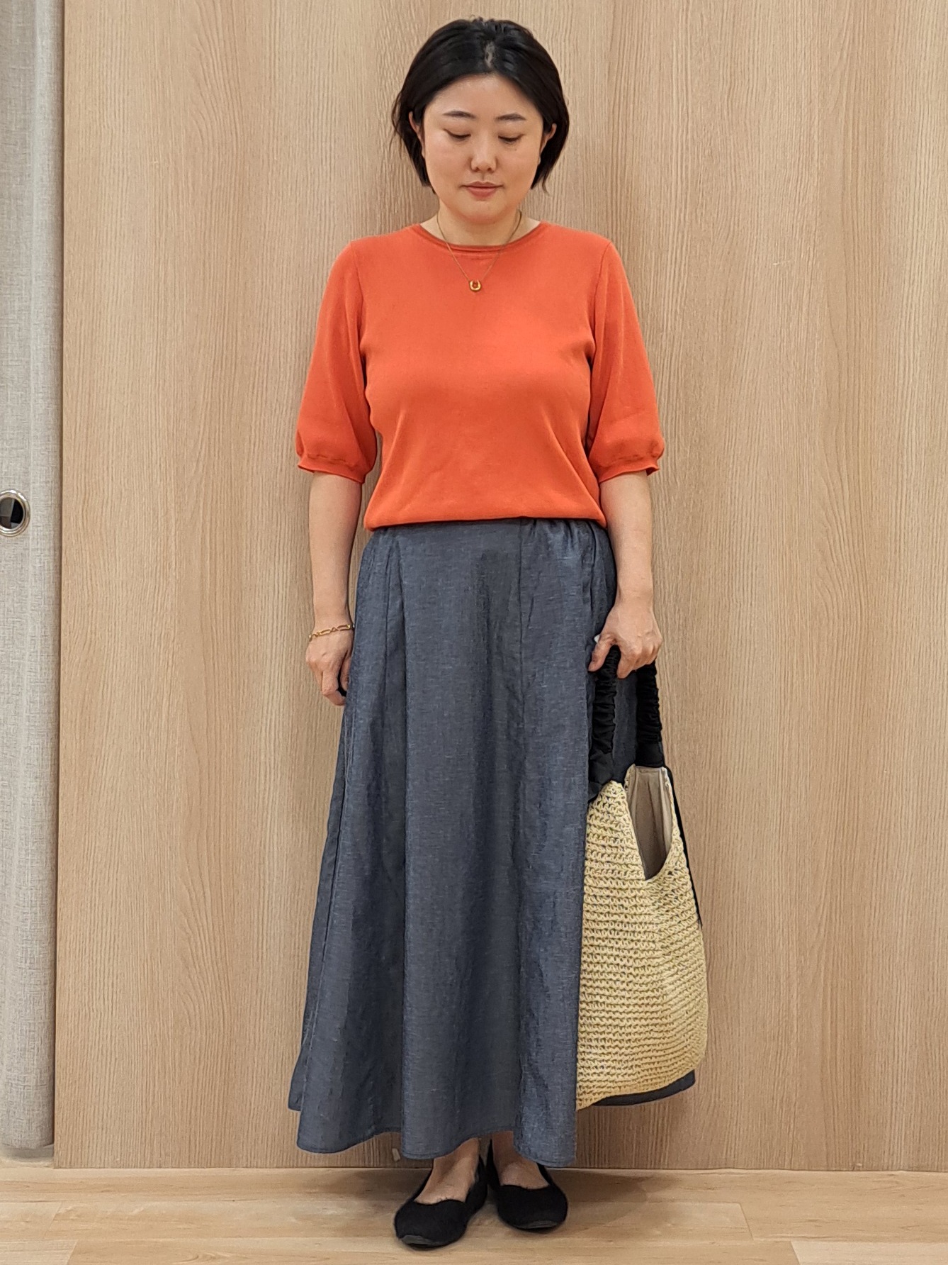 ふるさんの「grove｜【シリーズ累計36万枚/UVカット・ひんやり・洗濯機OK】やわらかドライタッチ 五分袖クルーネックニ」を使ったコーディネート