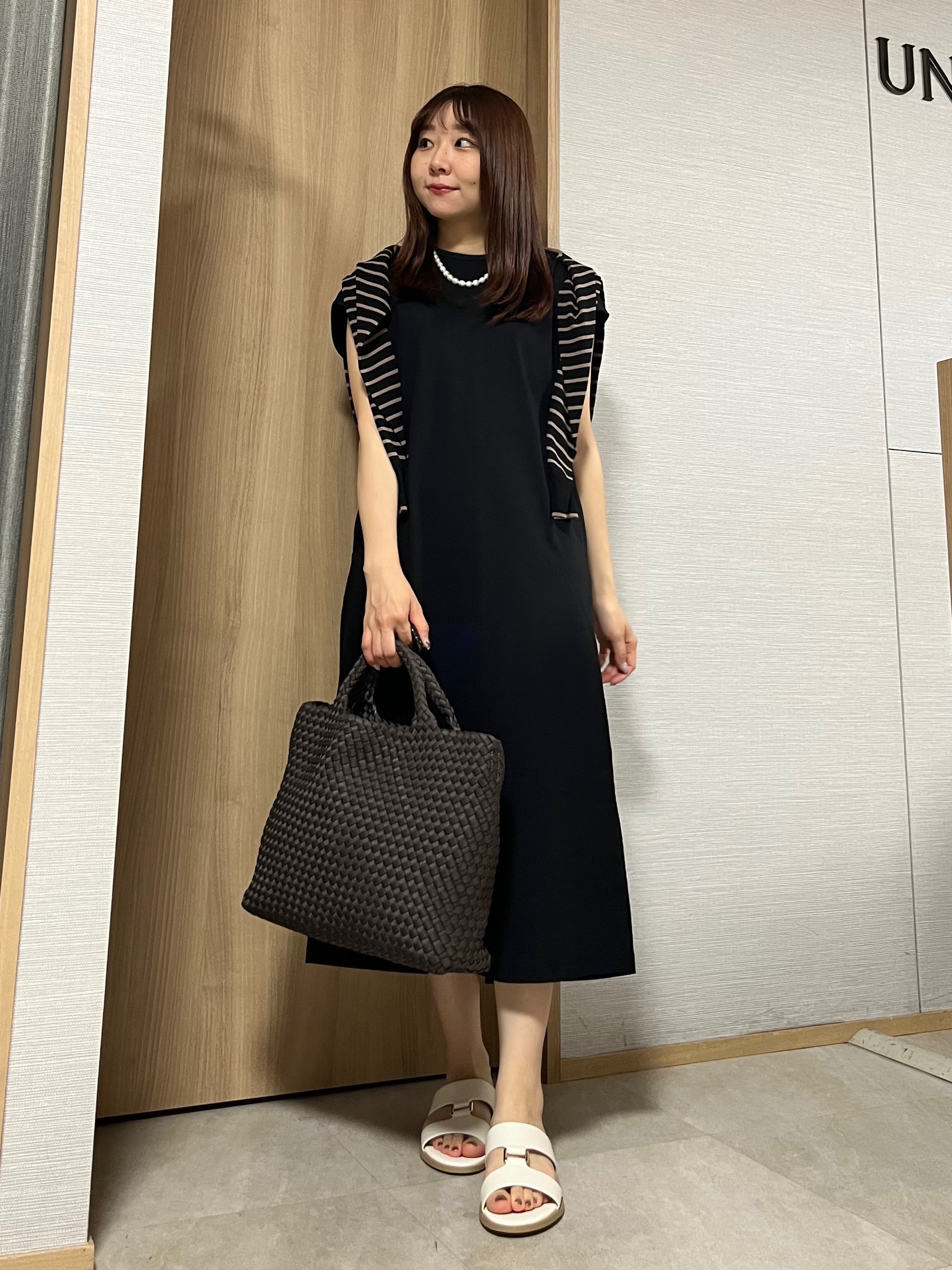 KAHOさんの「UNTITLED｜【接触冷感/UVカット/遮熱/抗菌防臭】ライトプレーティングワンピース」を使ったコーディネート