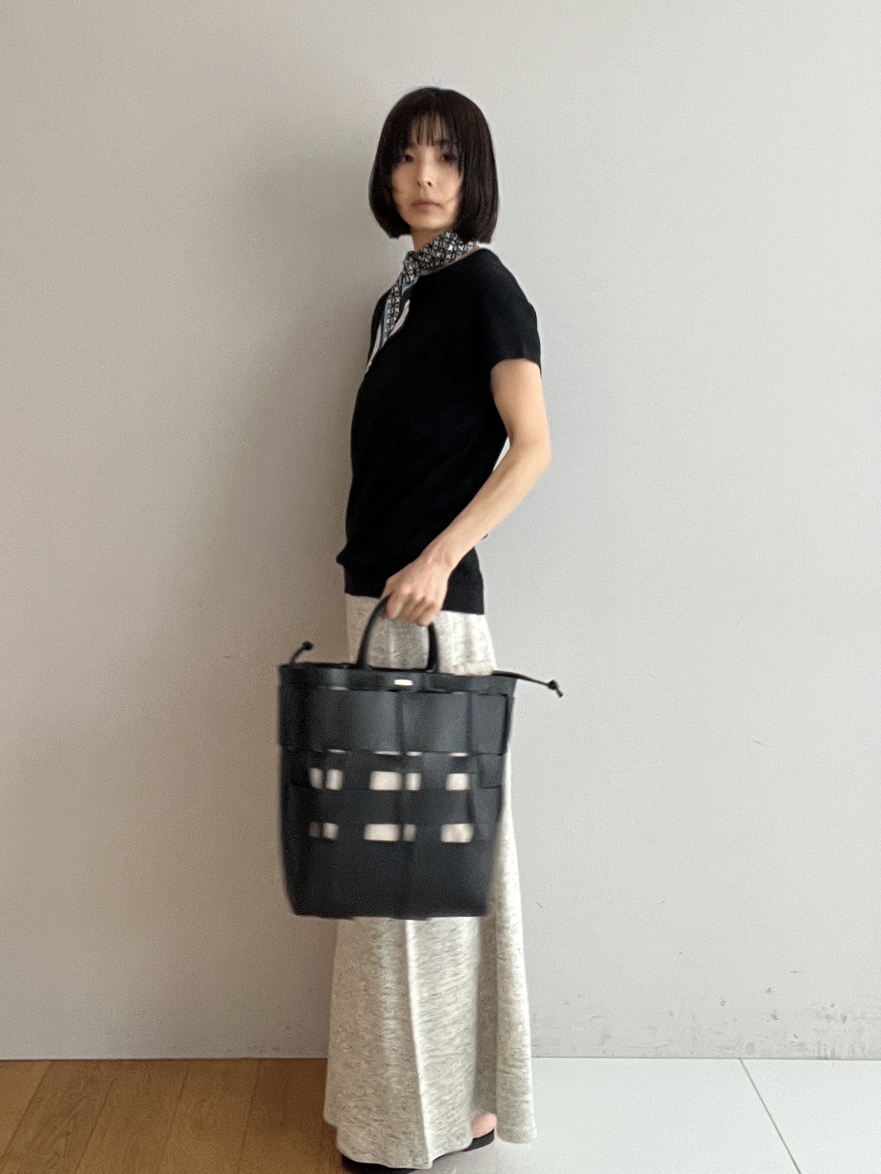 misaさんの「DRESSTERIOR｜NICOLAS LAINAS（ニコラスライナス）ソフトソールトングサンダル」を使ったコーディネート