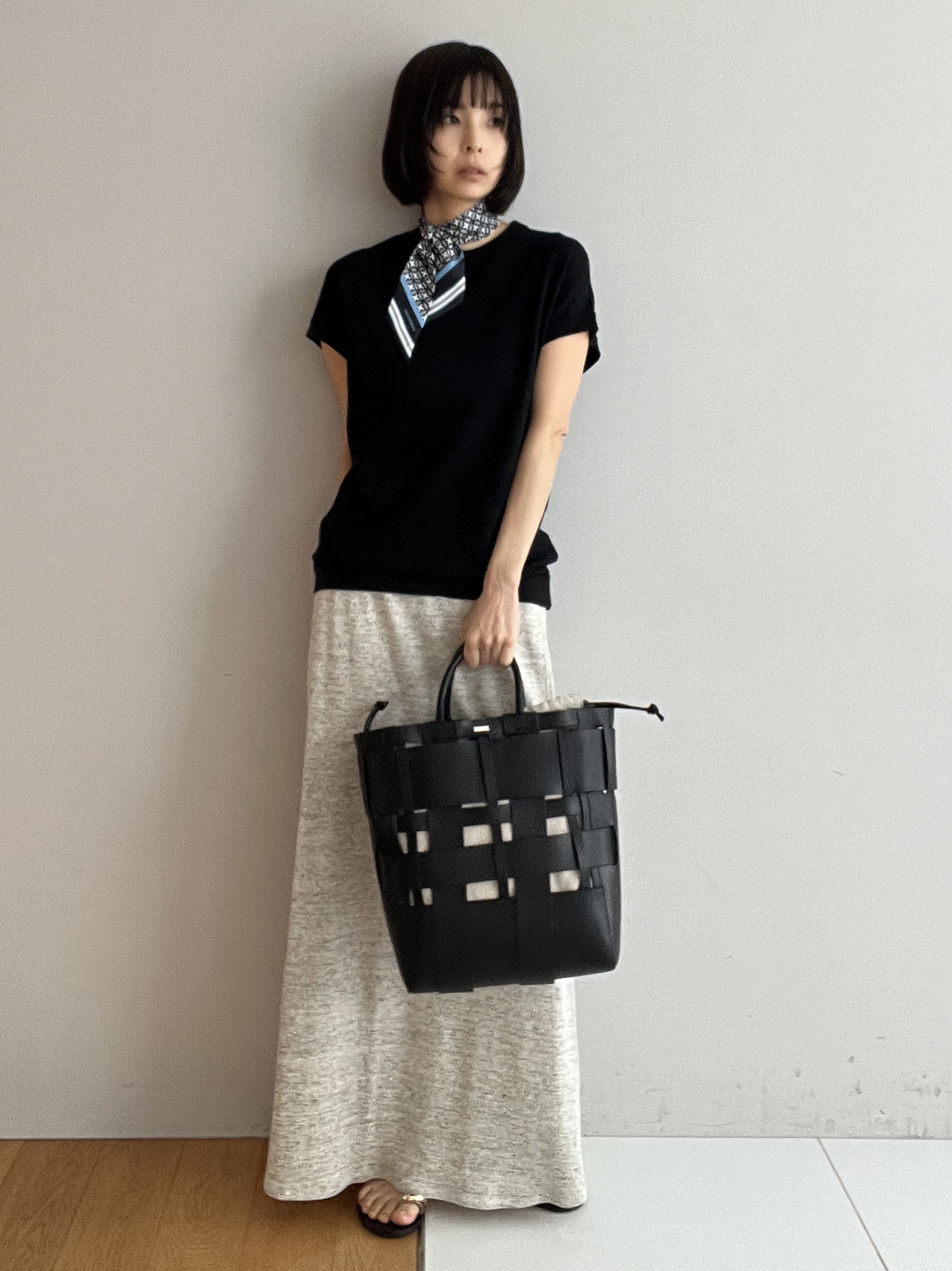 misaさんの「DRESSTERIOR｜NICOLAS LAINAS（ニコラスライナス）ソフトソールトングサンダル」を使ったコーディネート
