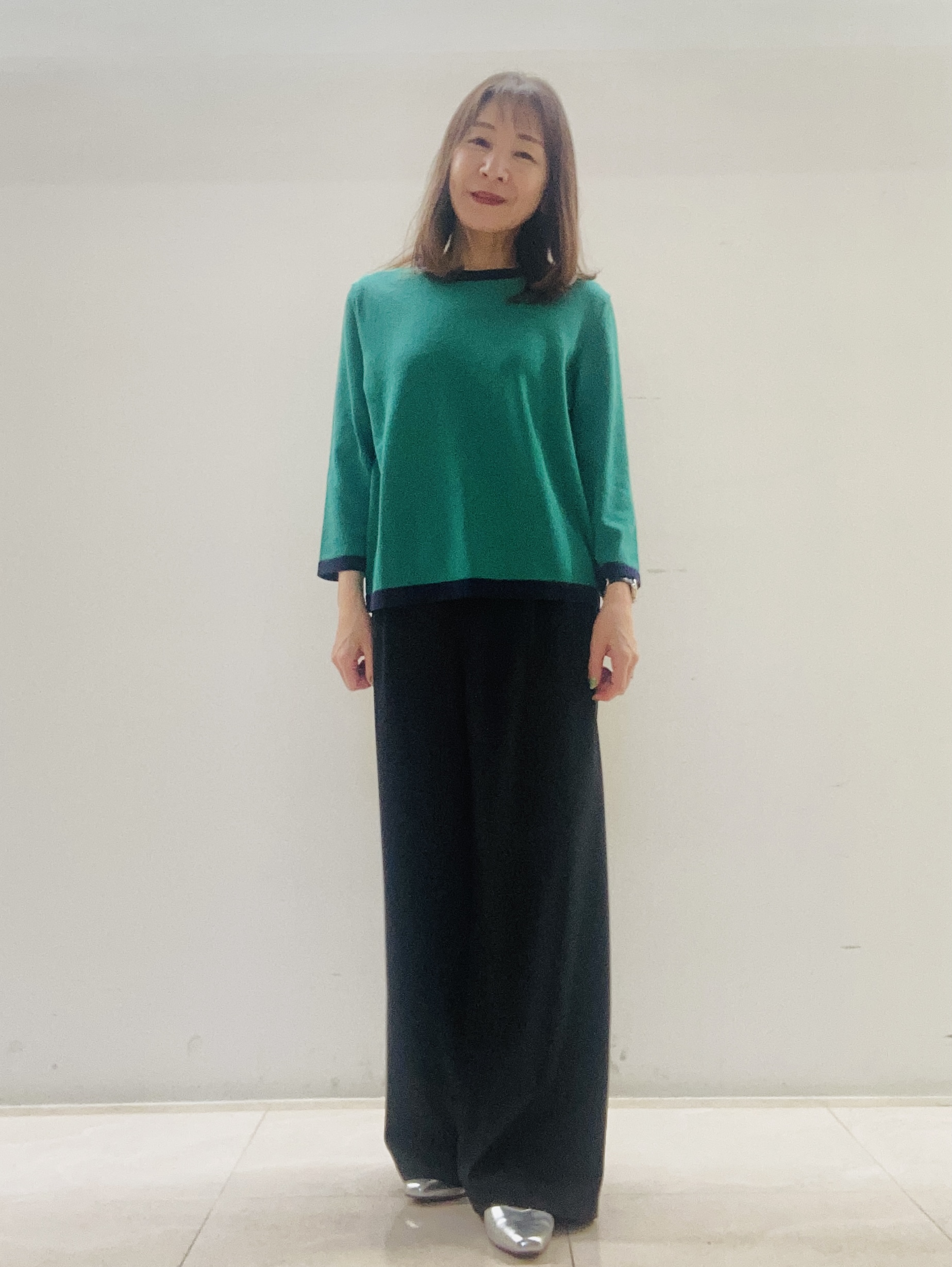 kurodaさんの「Reflect｜【アンサンブル可】バイカラーカーディガン」を使ったコーディネート