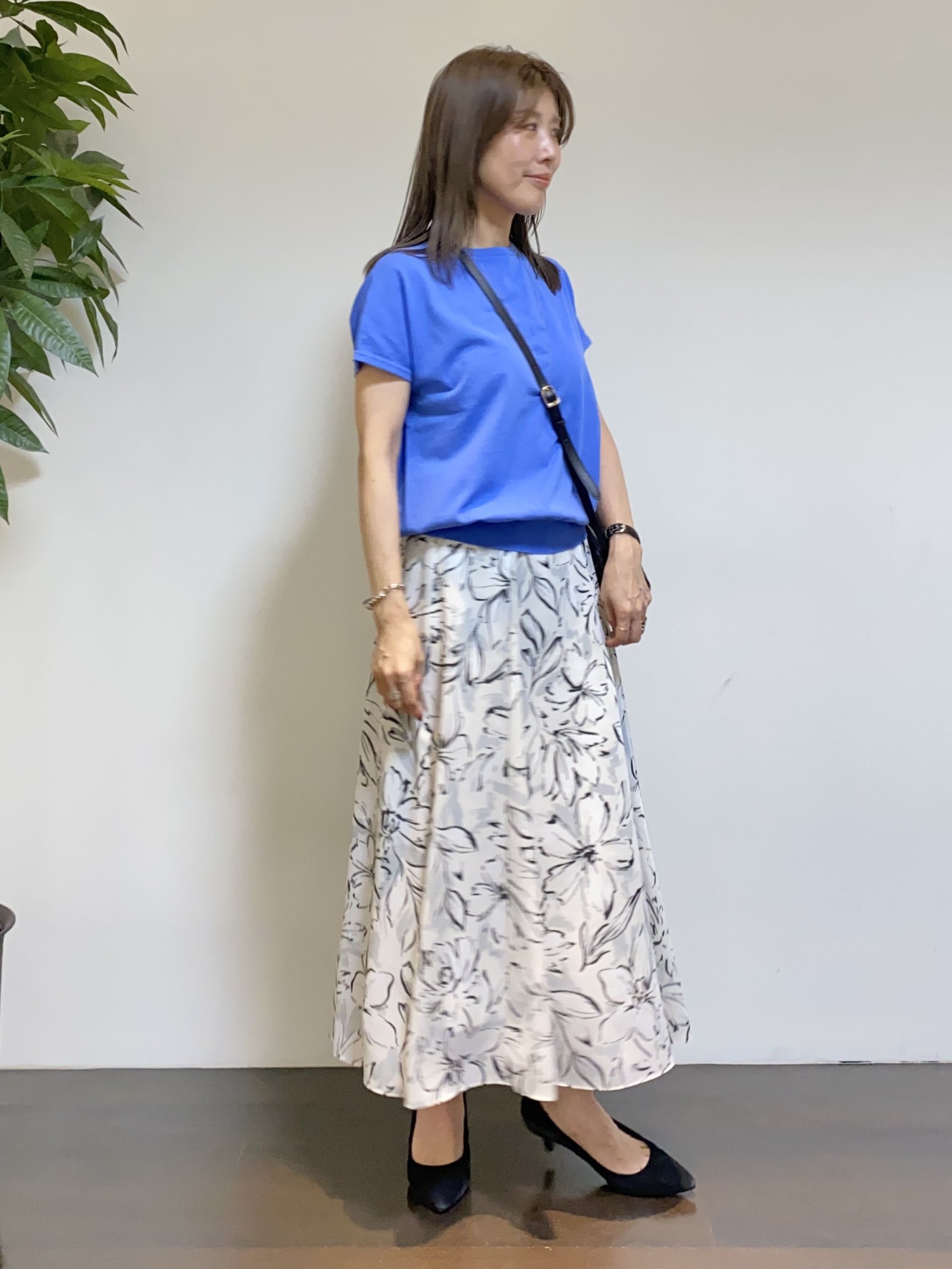 tomoさんの「UNTITLED｜◆【9色展開/アンサンブル可】コットンクルーネックカーディガン」を使ったコーディネート