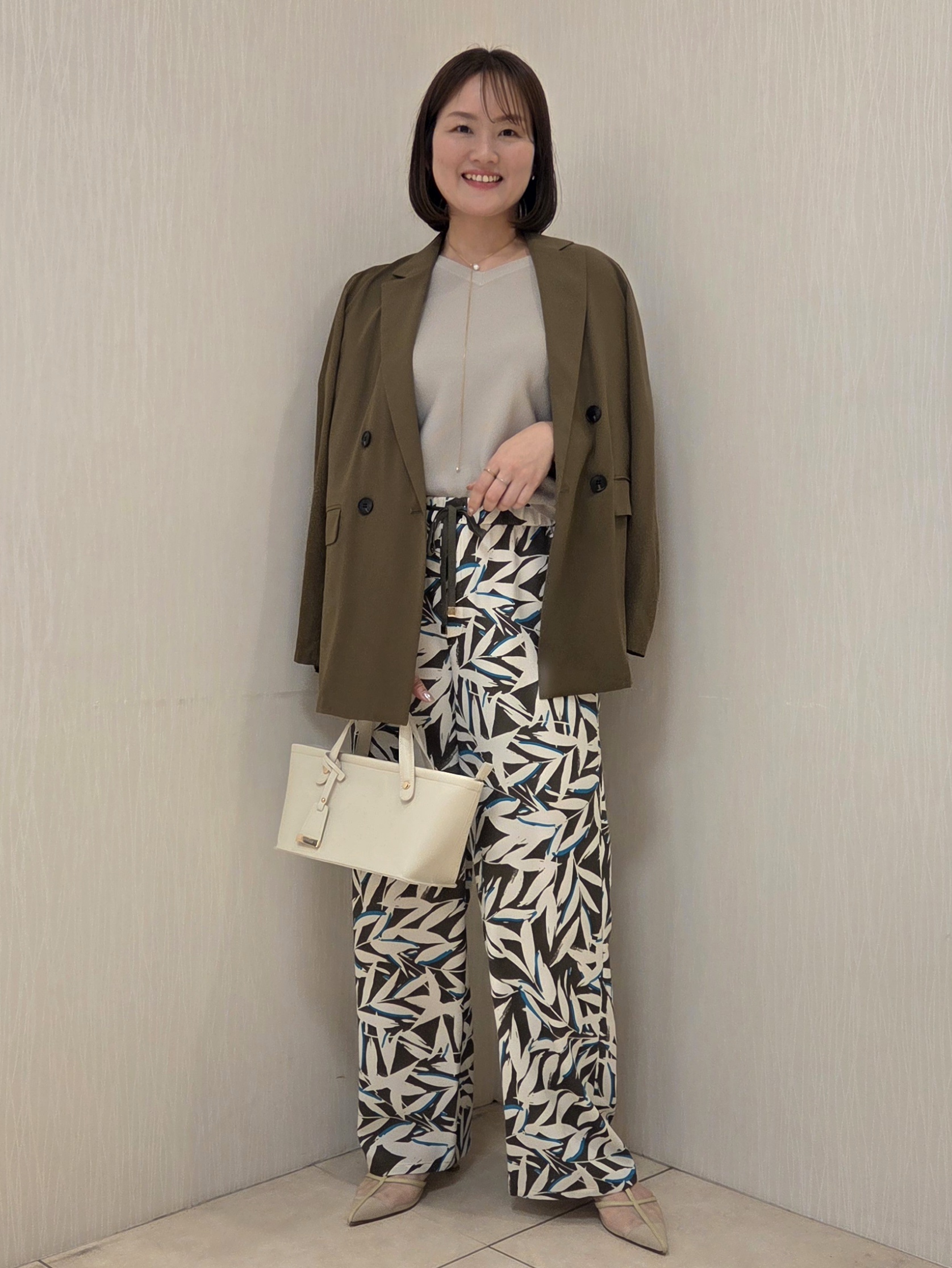 naokoさんの「UNTITLED｜◆【セットアップ可/接触冷感/通気性】ドライシアーダブルジャケット」を使ったコーディネート