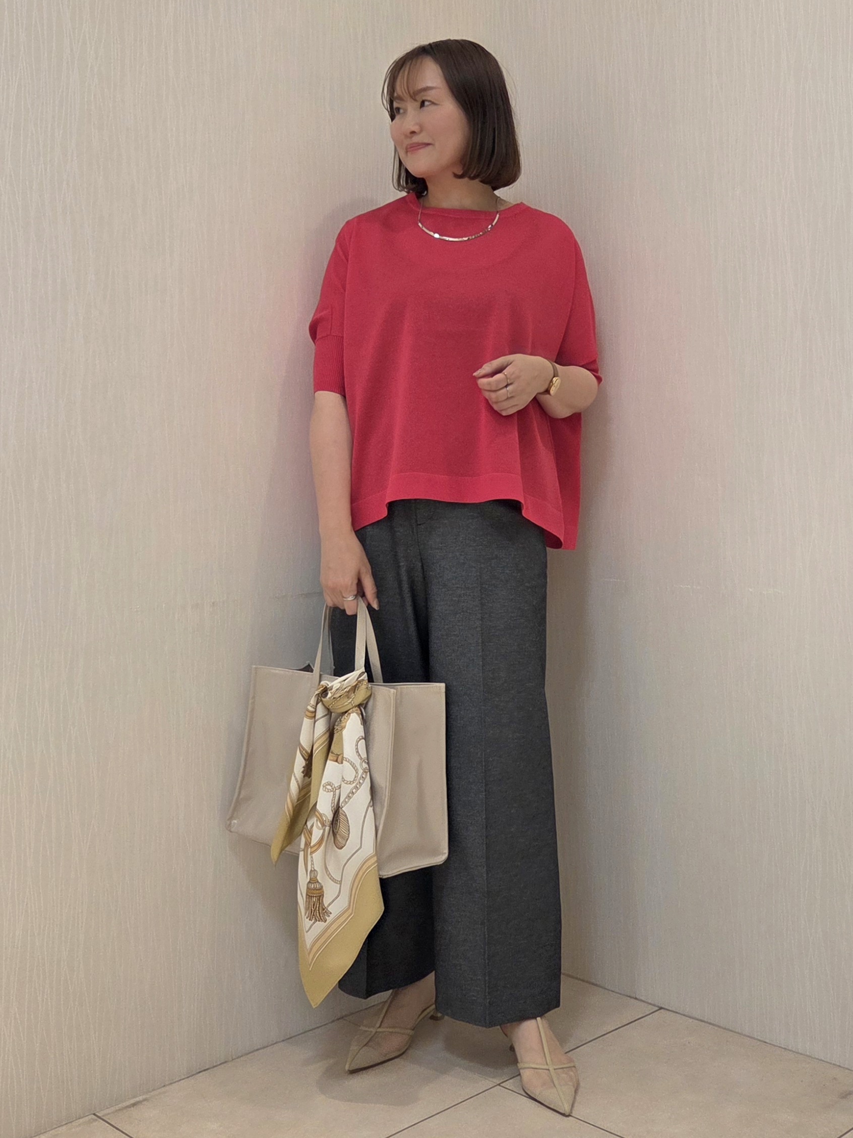 naokoさんの「UNTITLED｜【アンサンブル可/洗える】シアーレーヨンニット」を使ったコーディネート