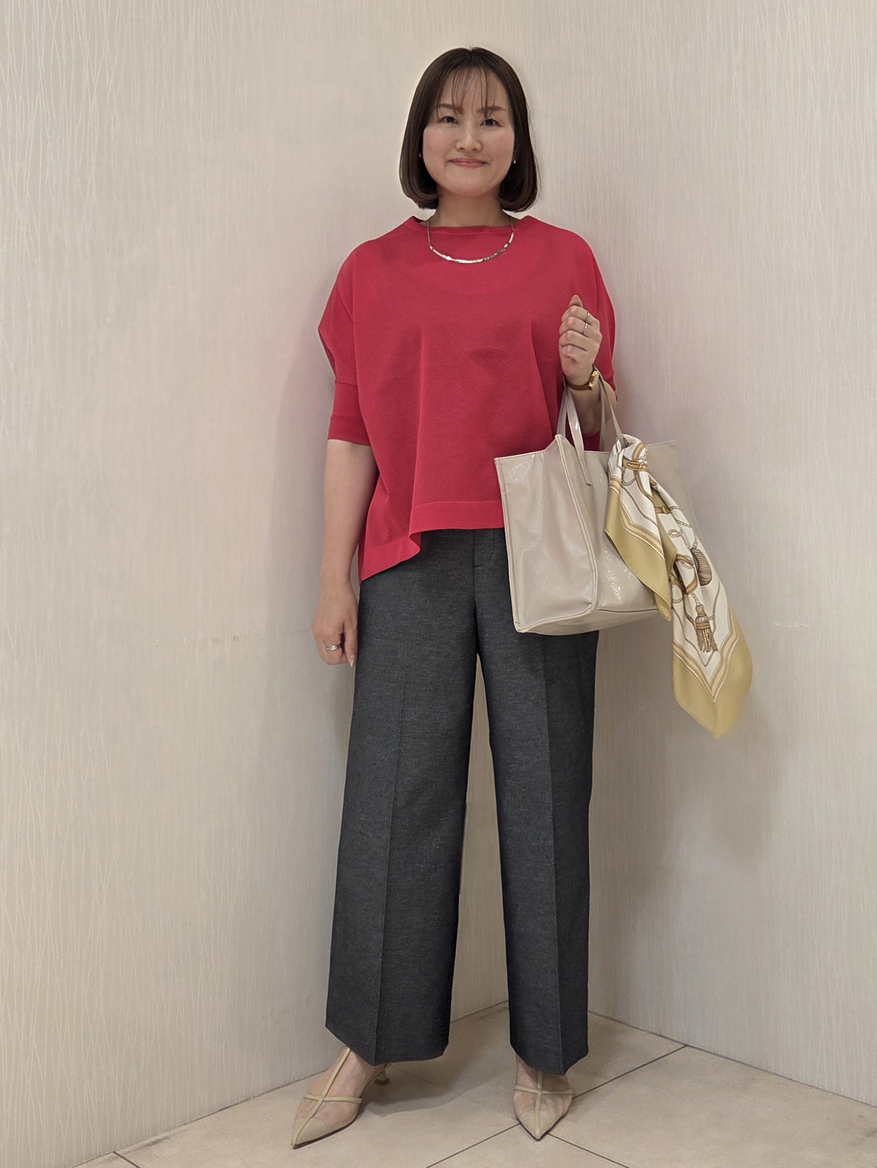 naokoさんの「UNTITLED｜【アンサンブル可/洗える】シアーレーヨンニット」を使ったコーディネート