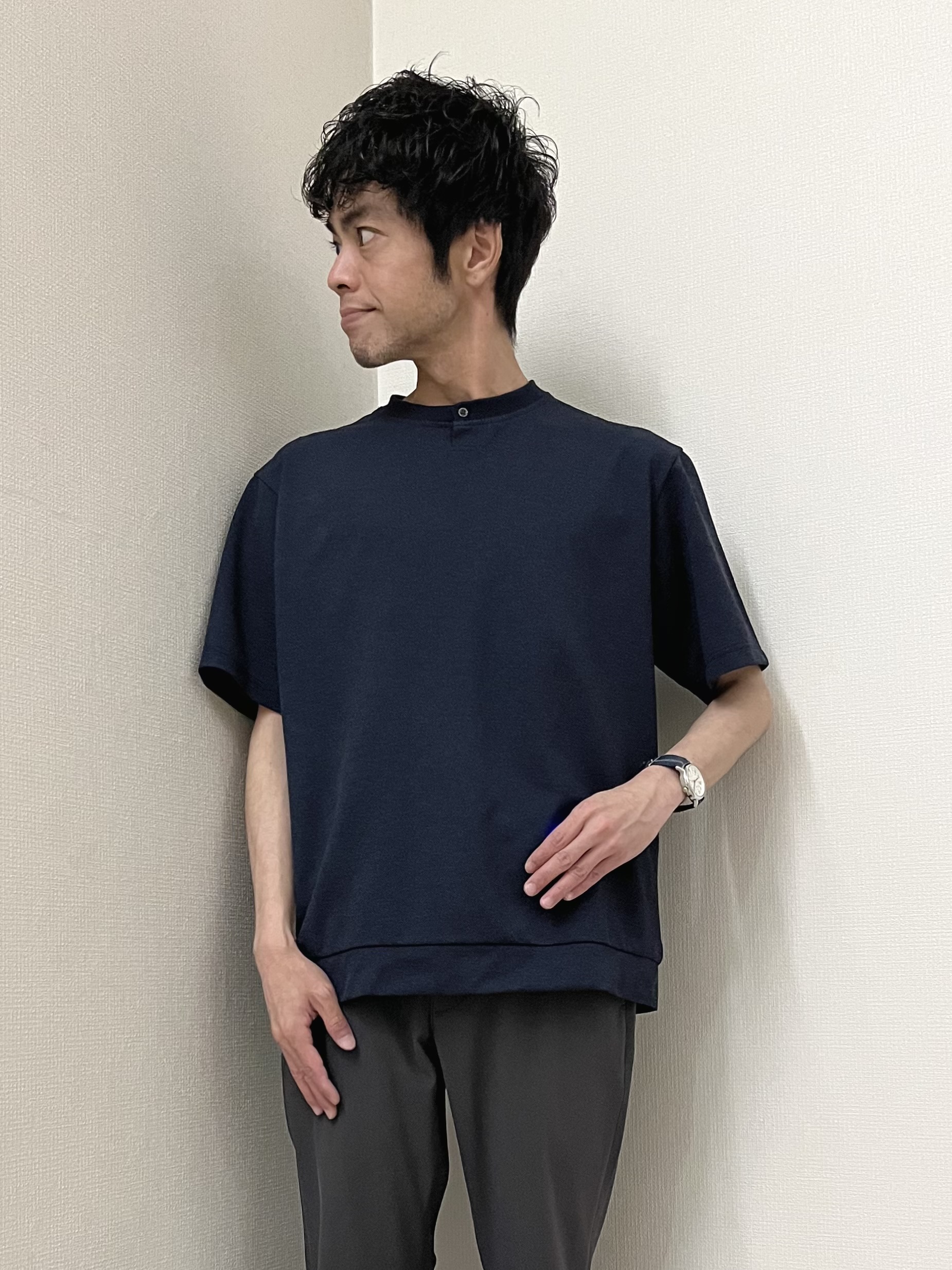 URAさんの「TAKEO KIKUCHI｜【通気性】トリコットサッカー 7分袖シャツ」を使ったコーディネート