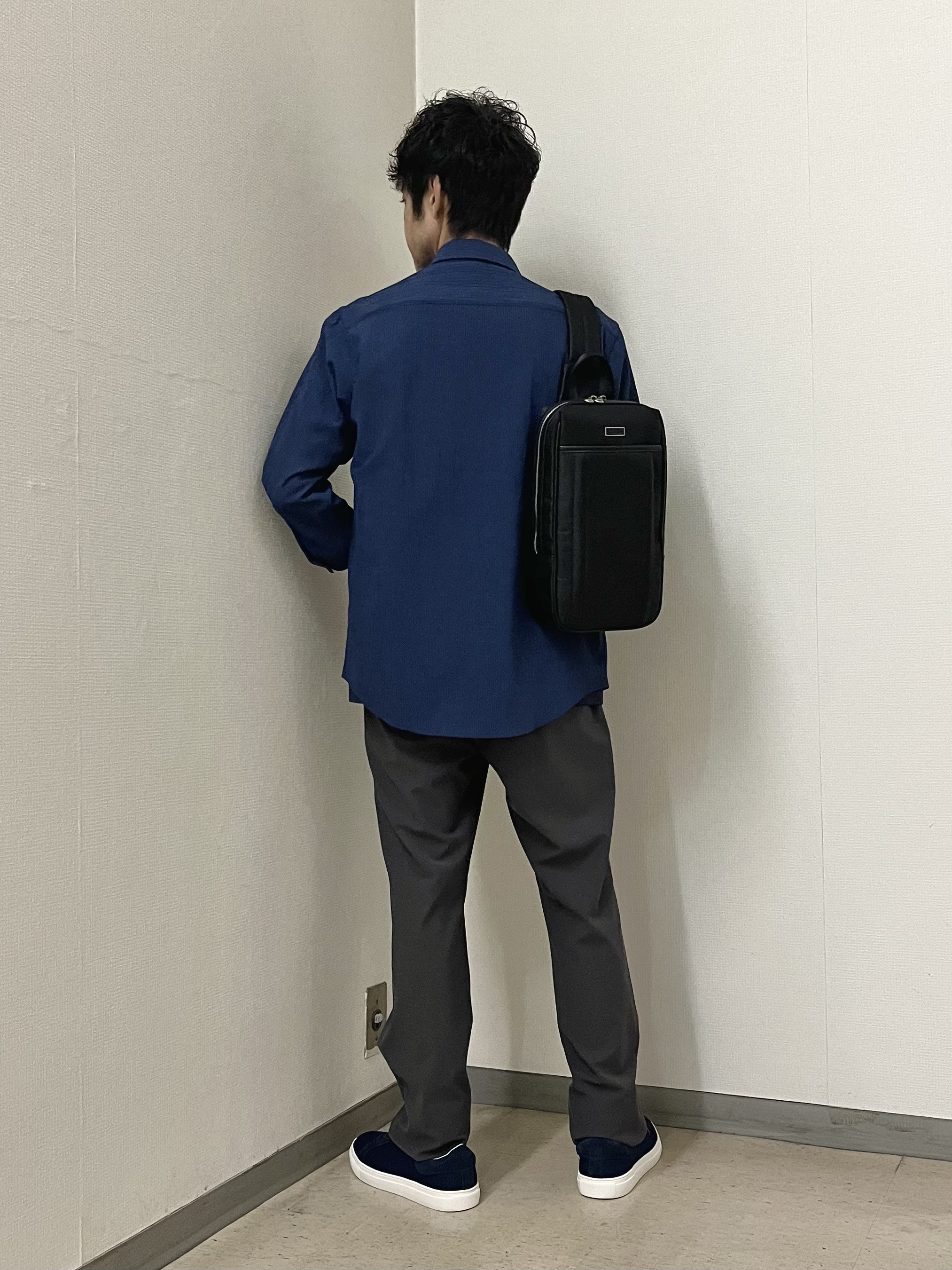 URAさんの「TAKEO KIKUCHI｜【通気性】トリコットサッカー 7分袖シャツ」を使ったコーディネート