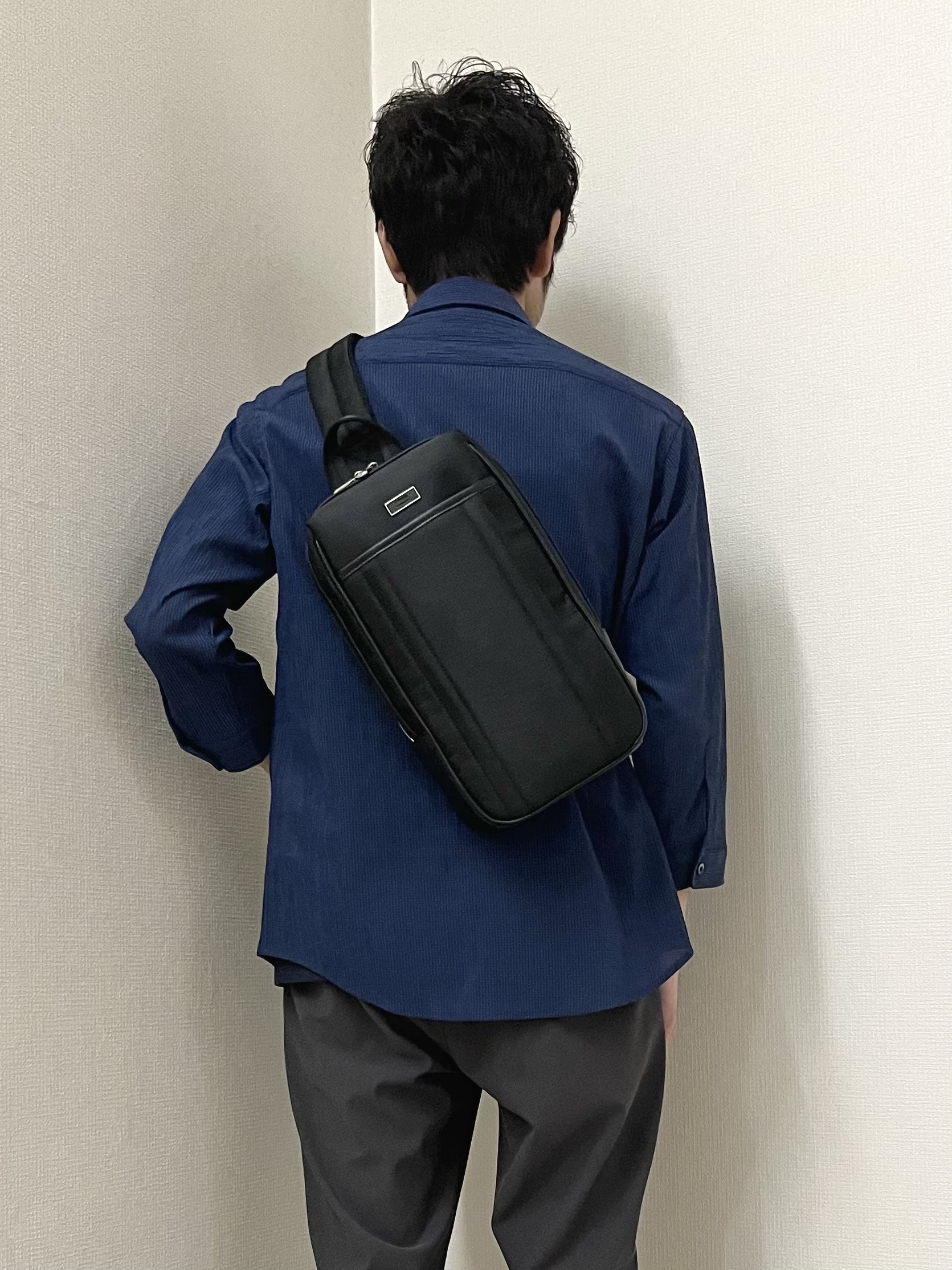 URAさんの「TAKEO KIKUCHI｜【通気性】トリコットサッカー 7分袖シャツ」を使ったコーディネート