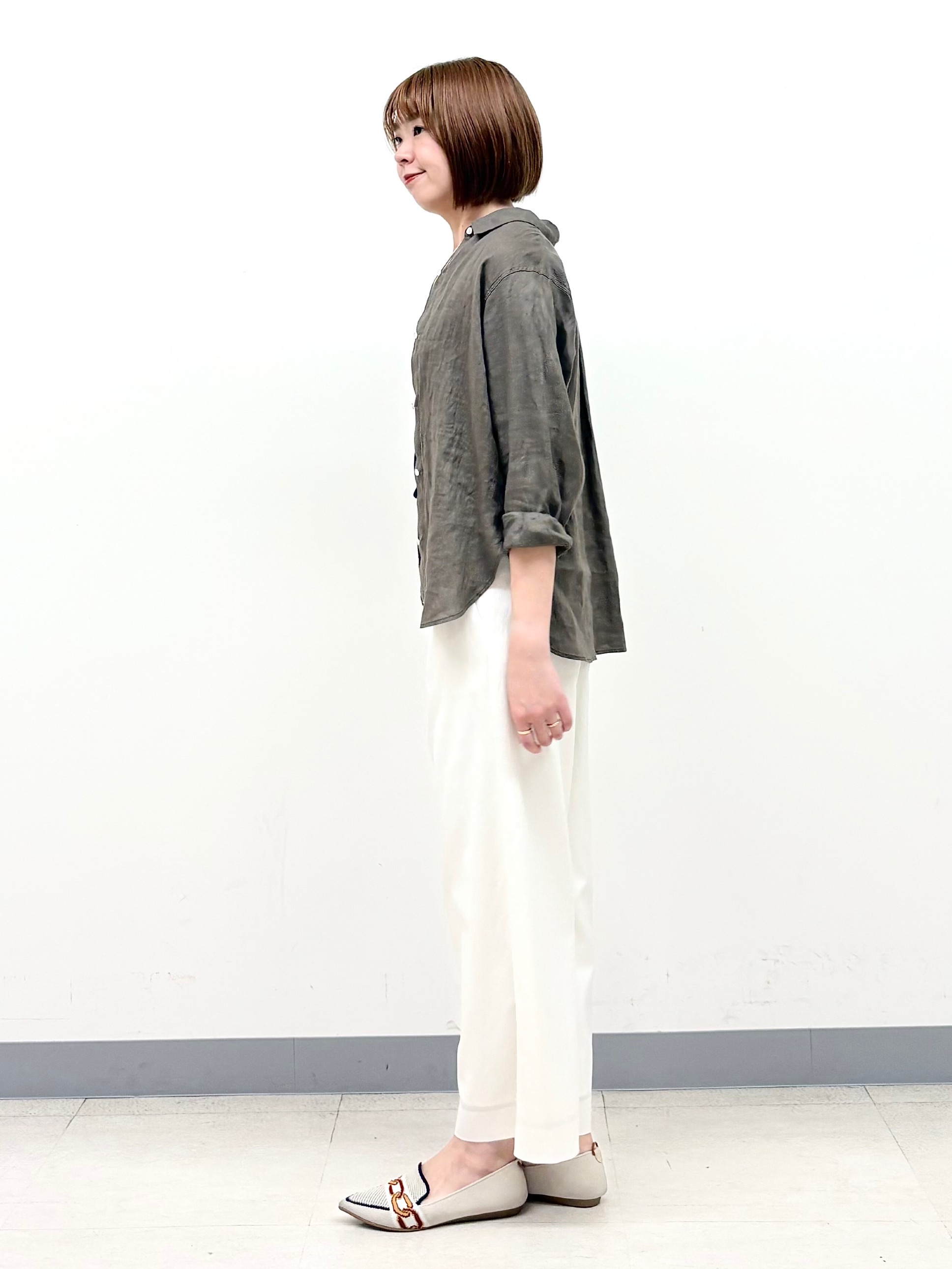 まいこさんの「INDIVI｜【接触冷感／2WAY】カシュクールリネンシャツ」を使ったコーディネート