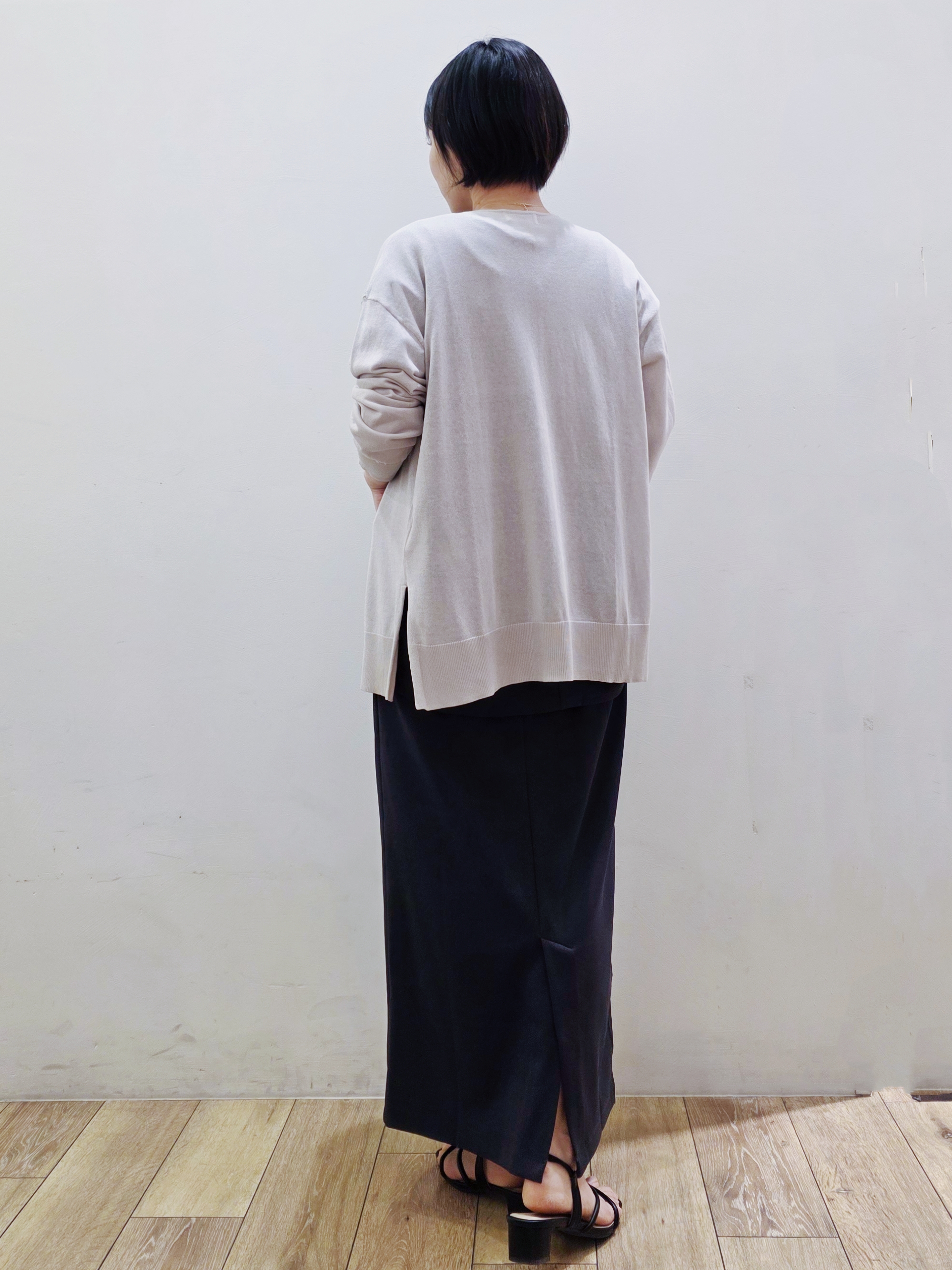 yuyuさんの「OPAQUE.CLIP｜【接触冷感】ニットカーディガン《洗濯機OK／抗ピリング》」を使ったコーディネート