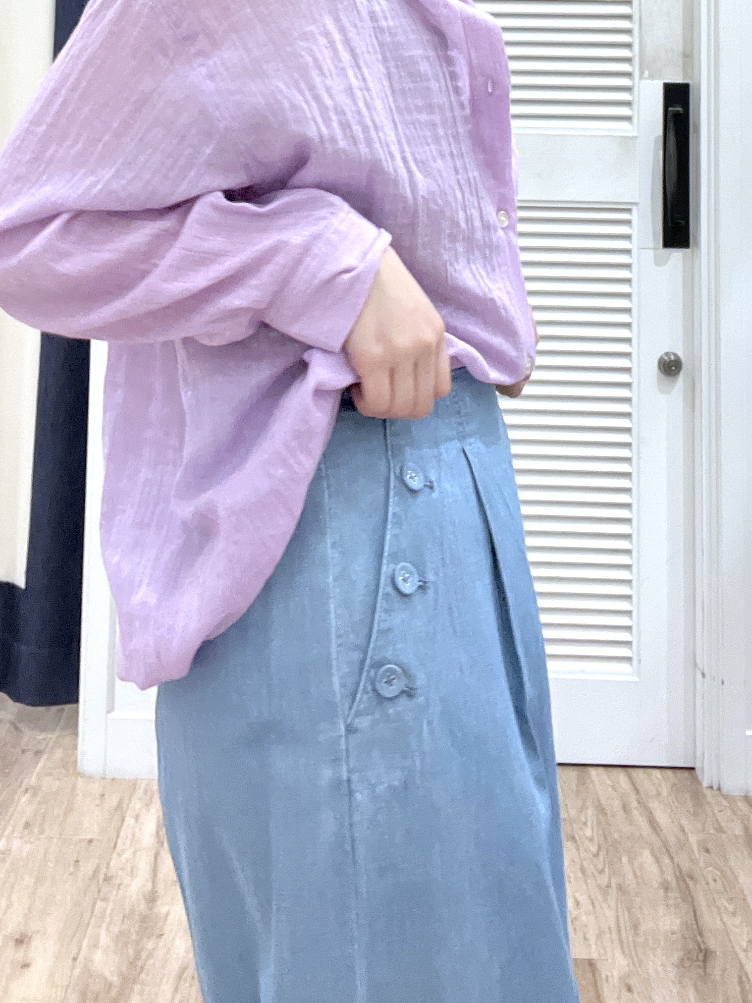 Makinoさんの「Dessin｜【洗える】ドロストリングシアーシャツ」を使ったコーディネート