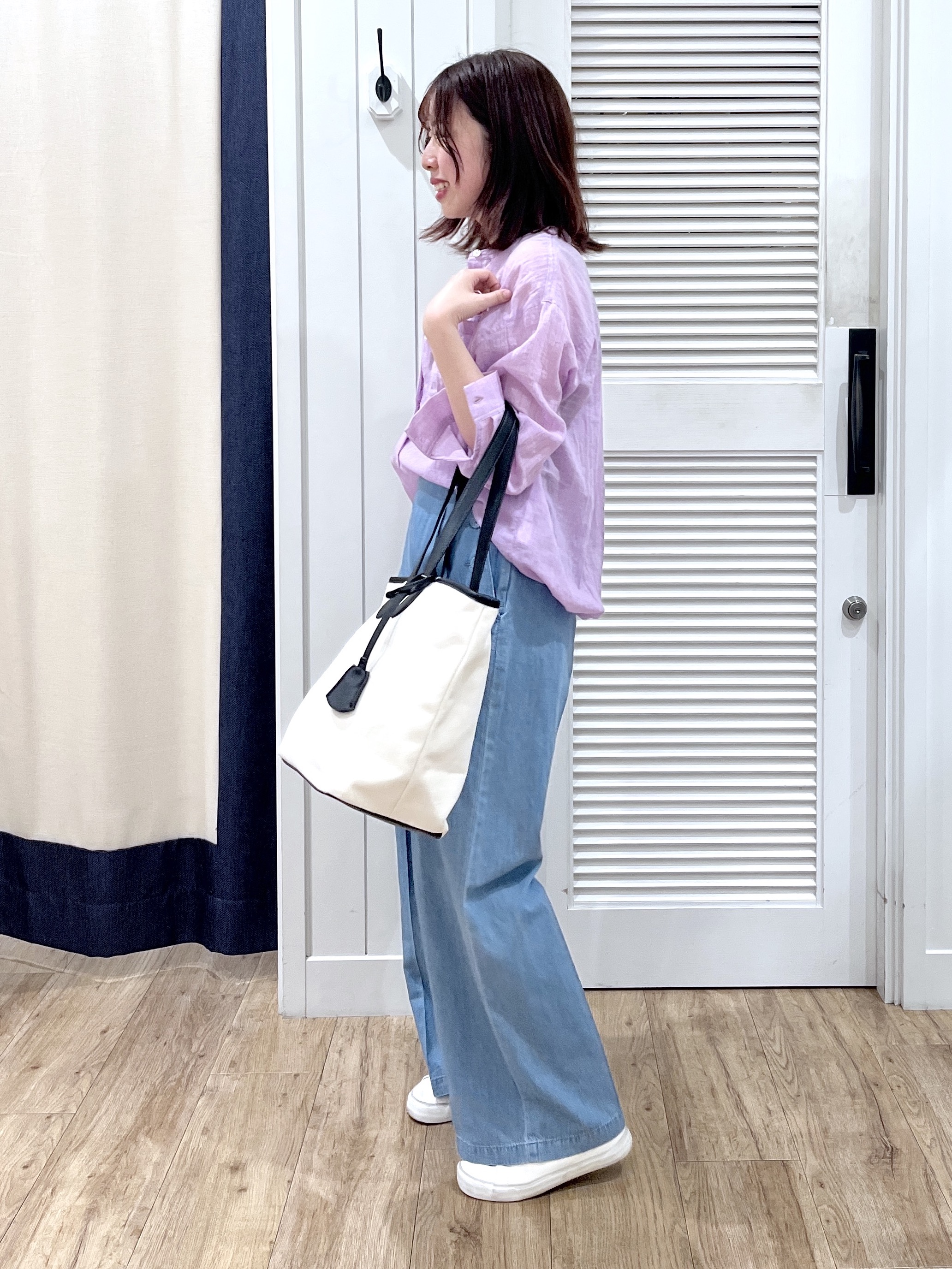 Makinoさんの「Dessin｜【洗える】ドロストリングシアーシャツ」を使ったコーディネート
