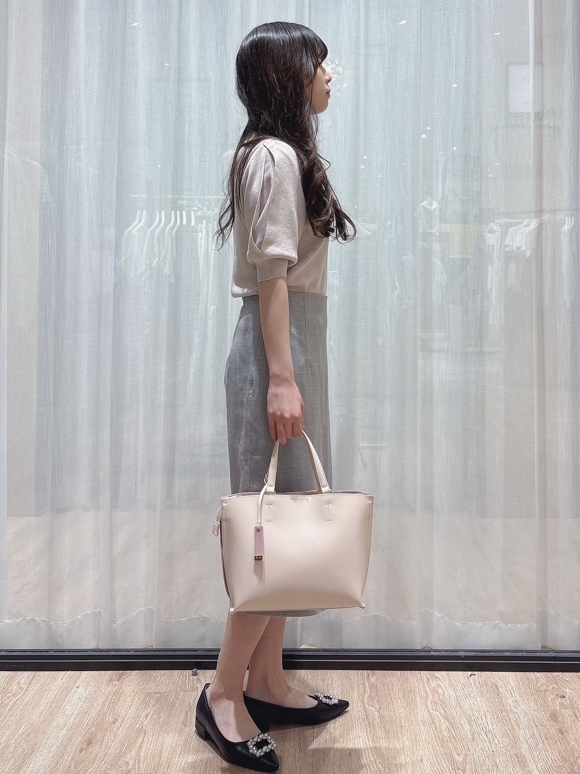 ぞうげさんの「OPAQUE.CLIP｜【接触冷感／UVケア】クールタッチラップスリーブニット《洗濯機OK／XS～3L／9col》」を使ったコーディネート