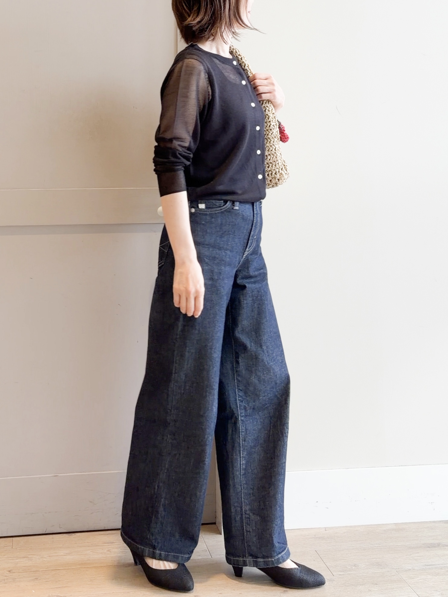yamakoさんの「grove｜高評価！【洗える/名品】大人の透け感、シアーカーディガン」を使ったコーディネート