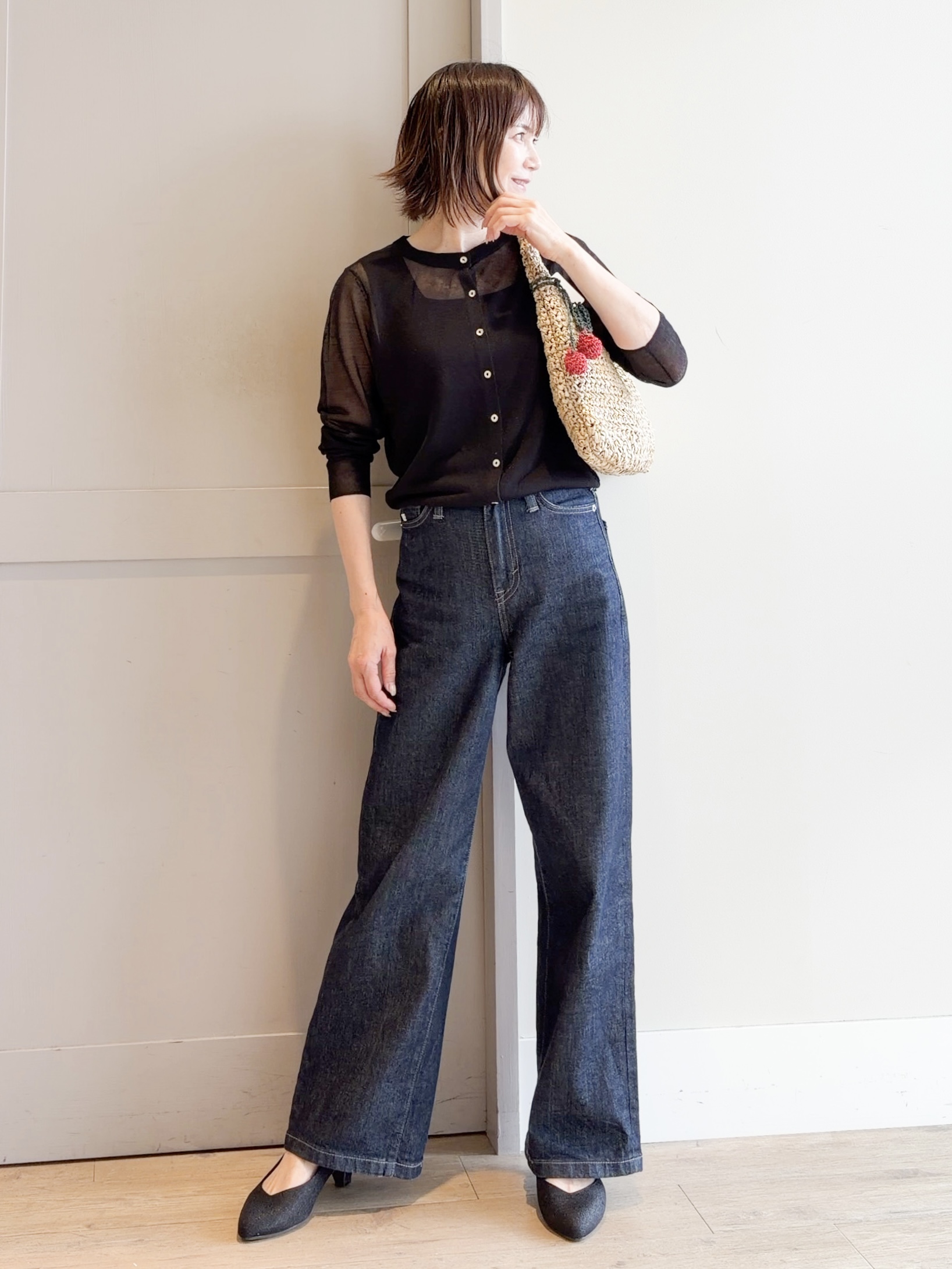 yamakoさんの「grove｜高評価！【洗える/名品】大人の透け感、シアーカーディガン」を使ったコーディネート