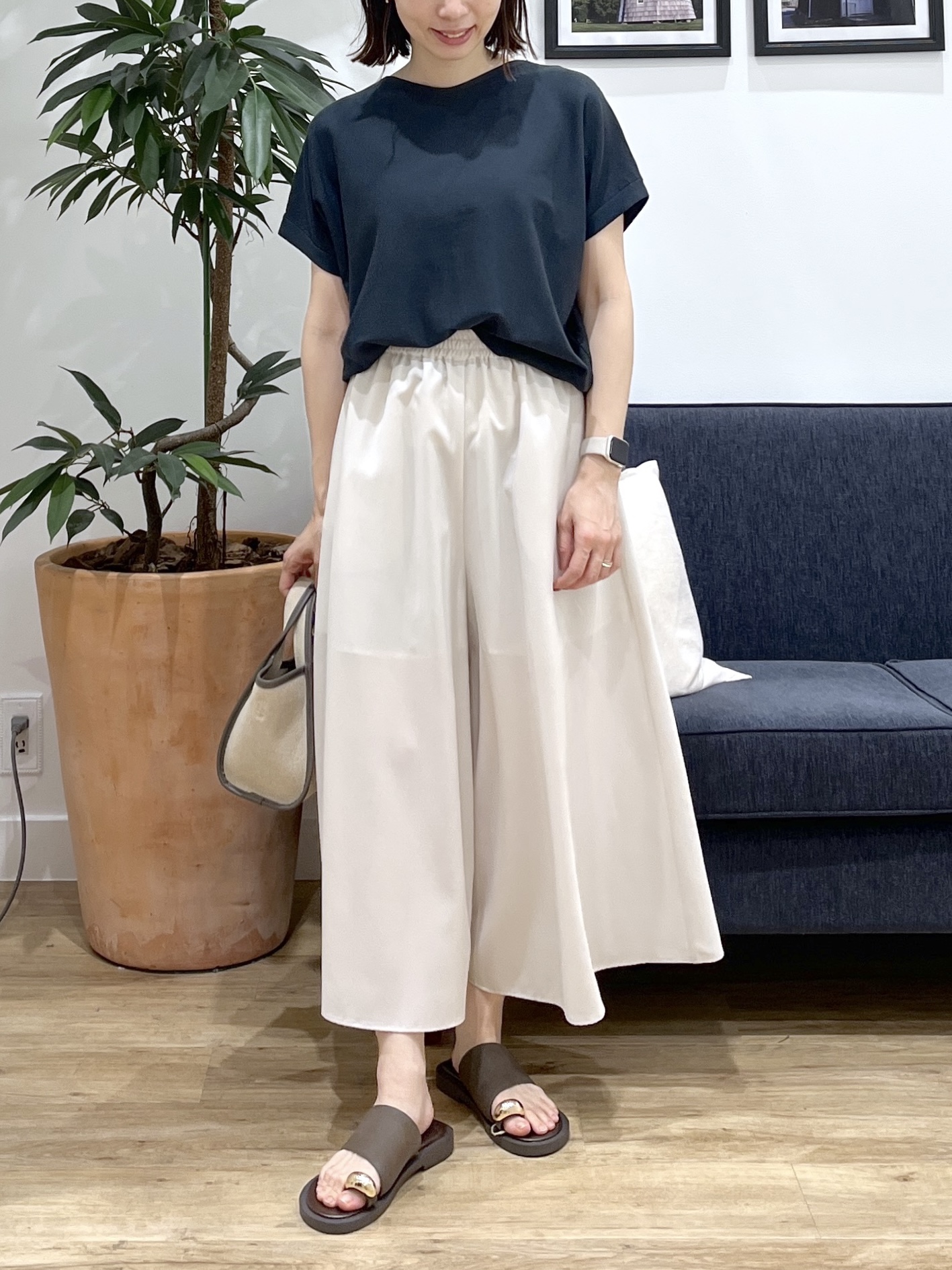 canaさんの「Dessin｜【洗える】後ろボタンフレンチスリーブニット」を使ったコーディネート