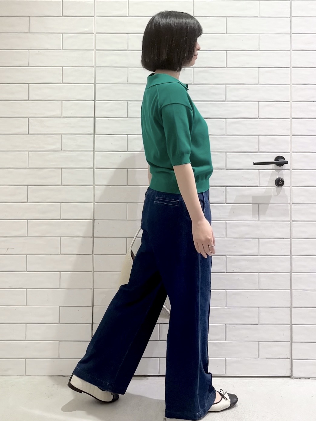 しおりさんの「OPAQUE.CLIP｜ビッグポロ衿ニット【洗濯機OK】」を使ったコーディネート