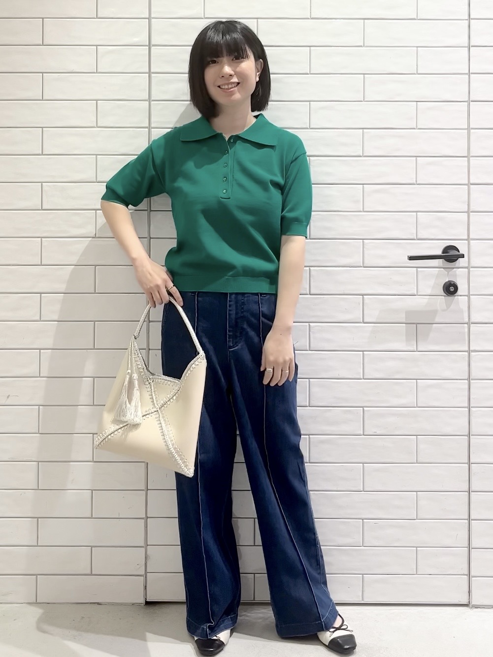 しおりさんの「OPAQUE.CLIP｜ビッグポロ衿ニット【洗濯機OK】」を使ったコーディネート