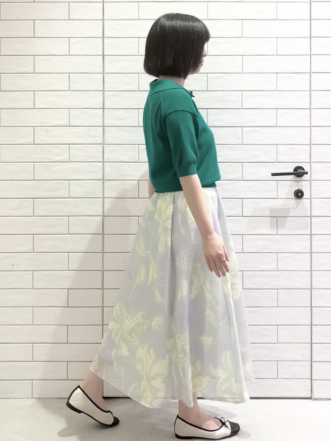 しおりさんの「OPAQUE.CLIP｜ビッグポロ衿ニット【洗濯機OK】」を使ったコーディネート
