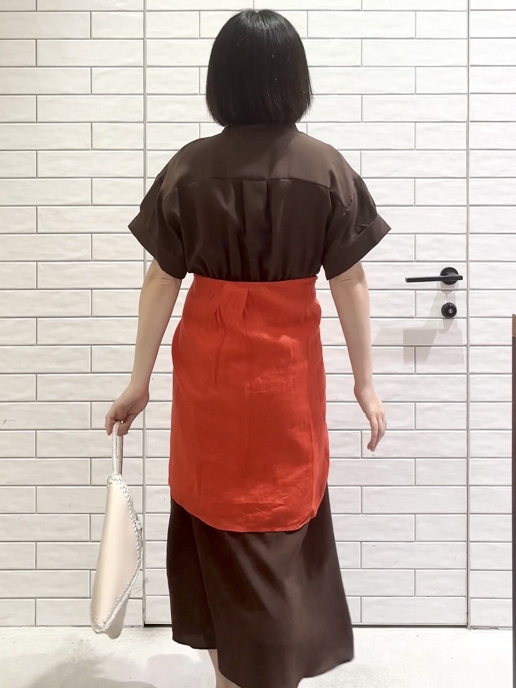 しおりさんの「OPAQUE.CLIP｜フレンチリネンシャツ／カシュクール【洗濯機OK】《5col》」を使ったコーディネート