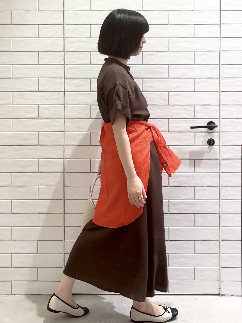 しおりさんの「OPAQUE.CLIP｜フレンチリネンシャツ／カシュクール【洗濯機OK】《5col》」を使ったコーディネート