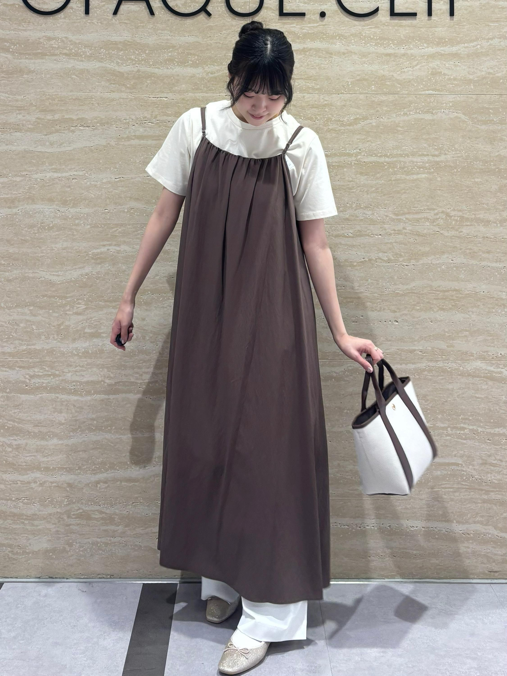 Ririkaさんの「OPAQUE.CLIP｜アソートロゴTシャツ【洗濯機OK】」を使ったコーディネート