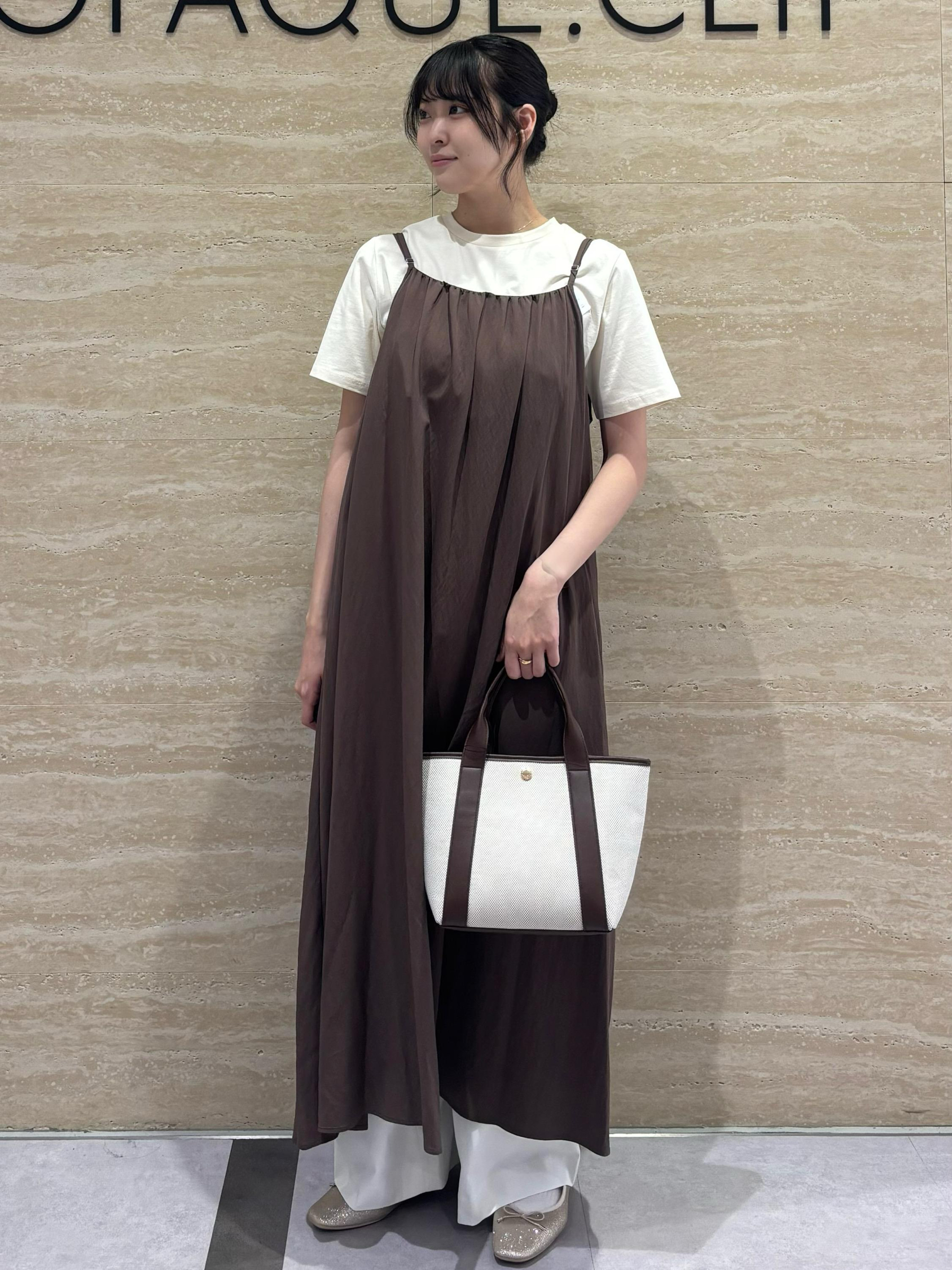 Ririkaさんの「OPAQUE.CLIP｜アソートロゴTシャツ【洗濯機OK】」を使ったコーディネート
