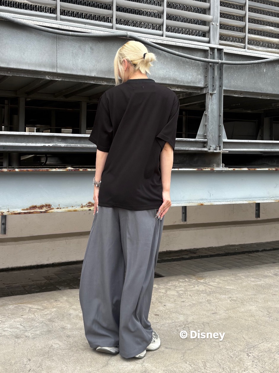 あおいさんの「tk.TAKEO KIKUCHI｜Disney capsule collection Tシャツ」を使ったコーディネート