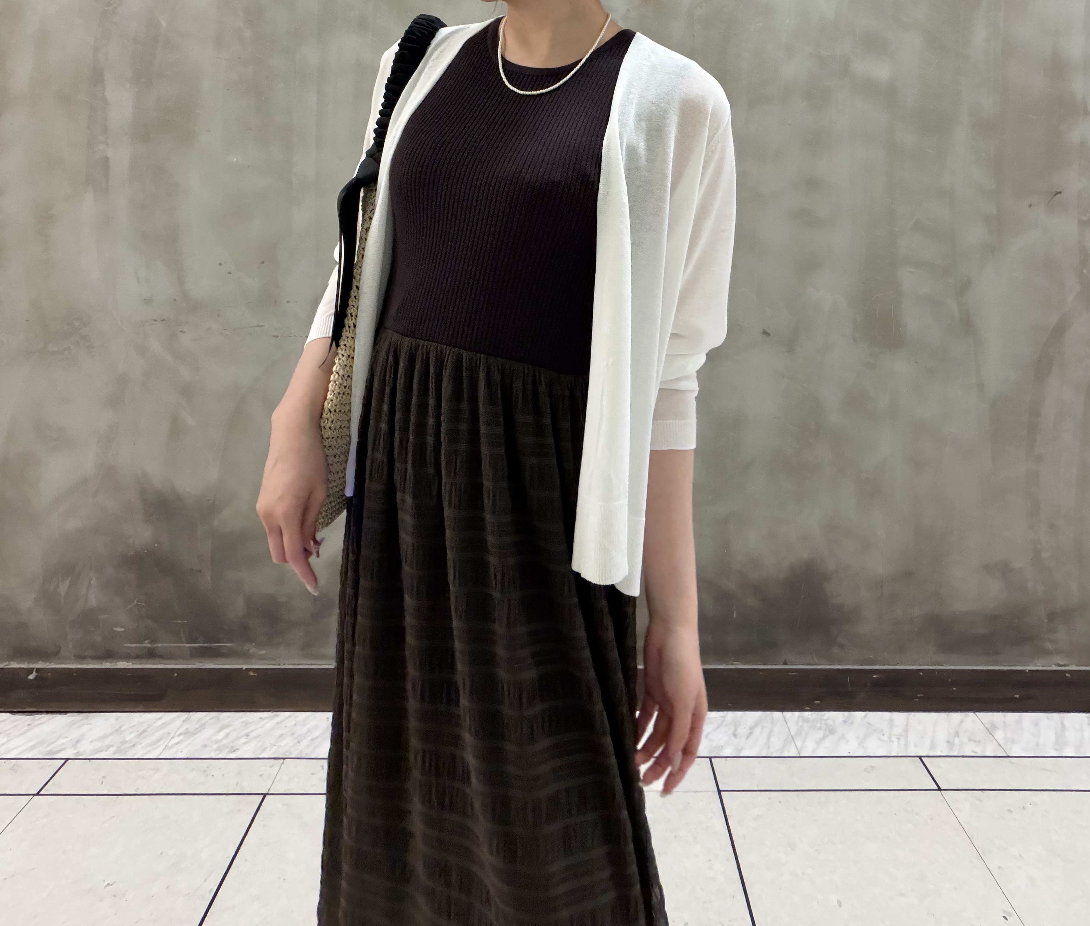 maiさんの「grove｜高評価！【UVカット】ベーシックショートカーディガン」を使ったコーディネート