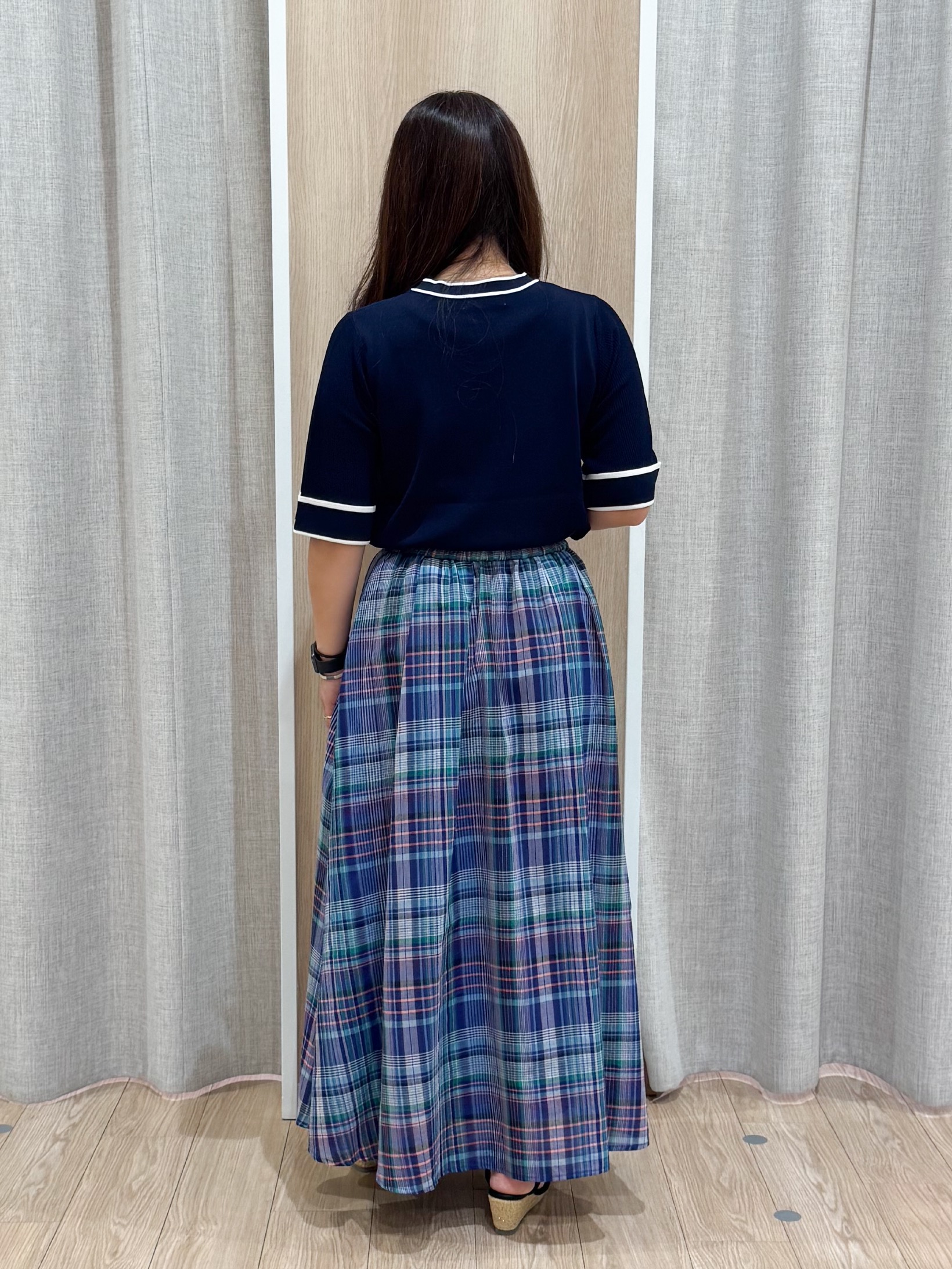 sachiさんの「grove｜新色追加！【シリーズ累計36万枚/名品ニット】やわらかドライタッチ 袖メッシュ編みニット」を使ったコーディネート