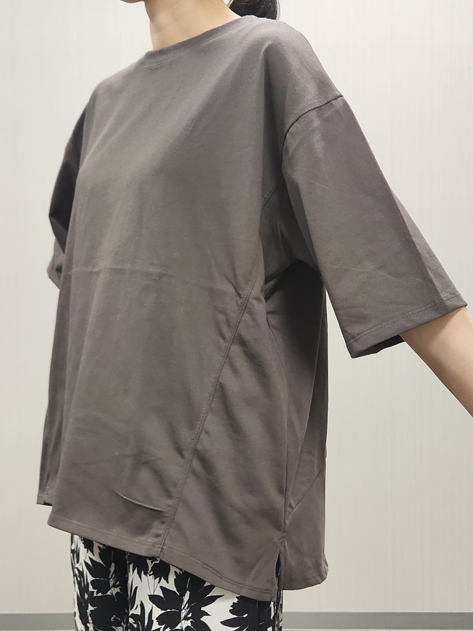 naraさんの「Dessin｜【UVカット/接触冷感】プレーティングTシャツ」を使ったコーディネート