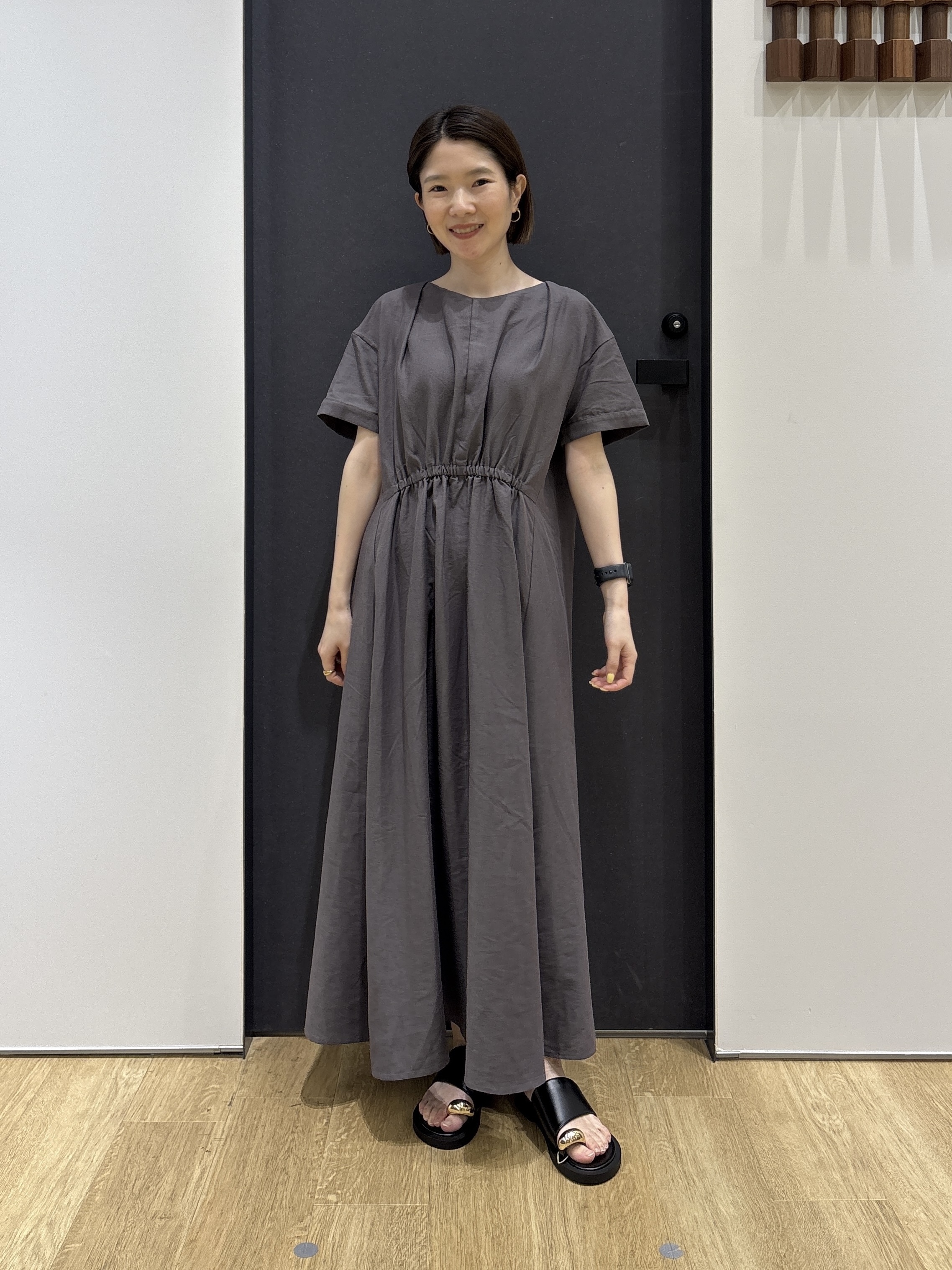 risaさんの「Dessin｜【洗える】ウエストギャザーリネン混ワンピース」を使ったコーディネート