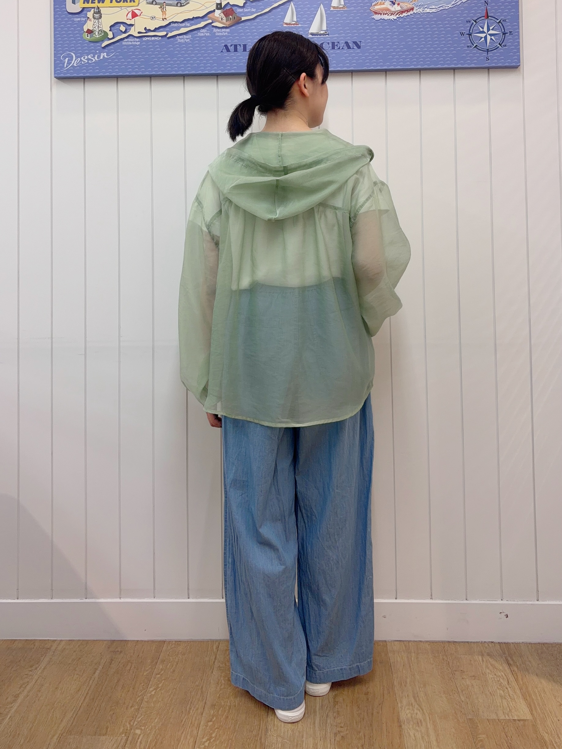 Mayaさんの「Dessin｜【洗える】エアリーシアーフードシャツ」を使ったコーディネート