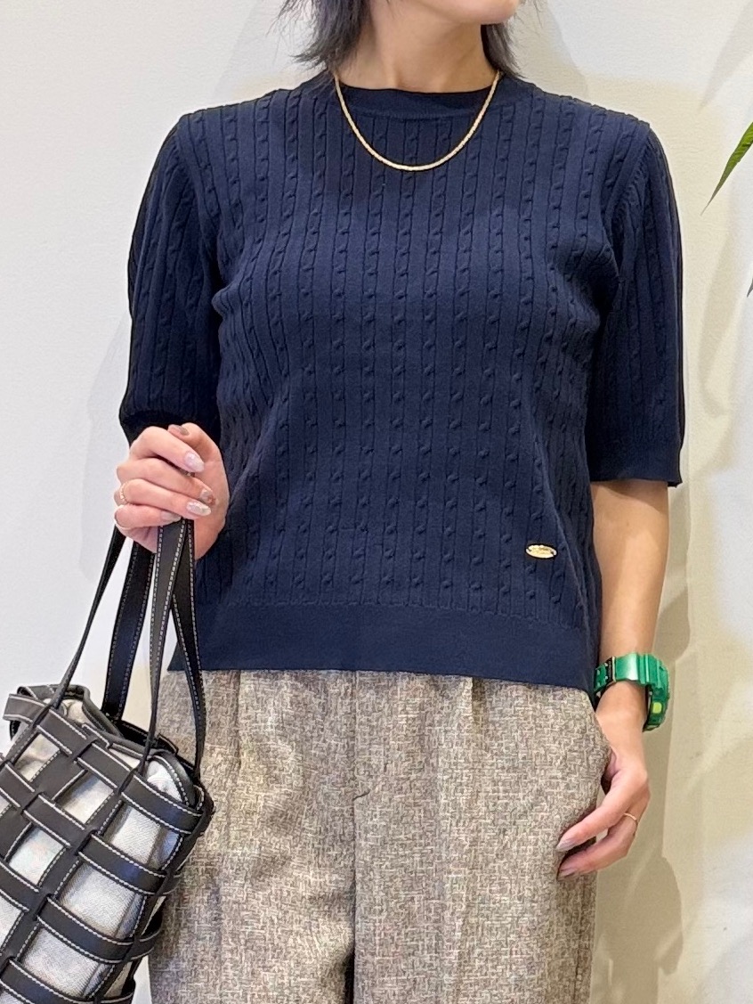 misakiさんの「SHOO･LA･RUE｜【洗濯機可/S-LL】ミニケーブルで上品に 5分袖ニット」を使ったコーディネート